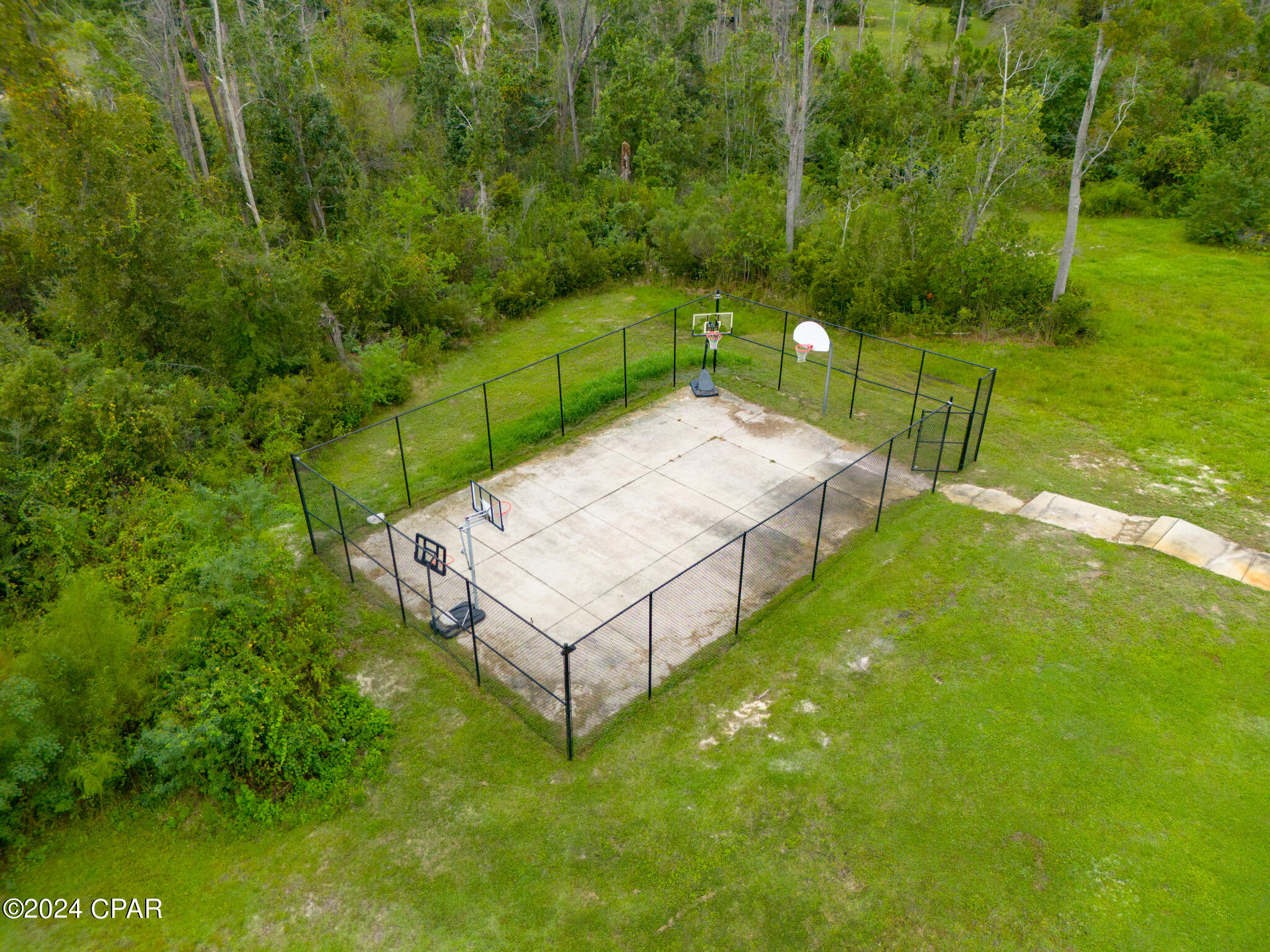 4015 Oak Forest Drive Drive