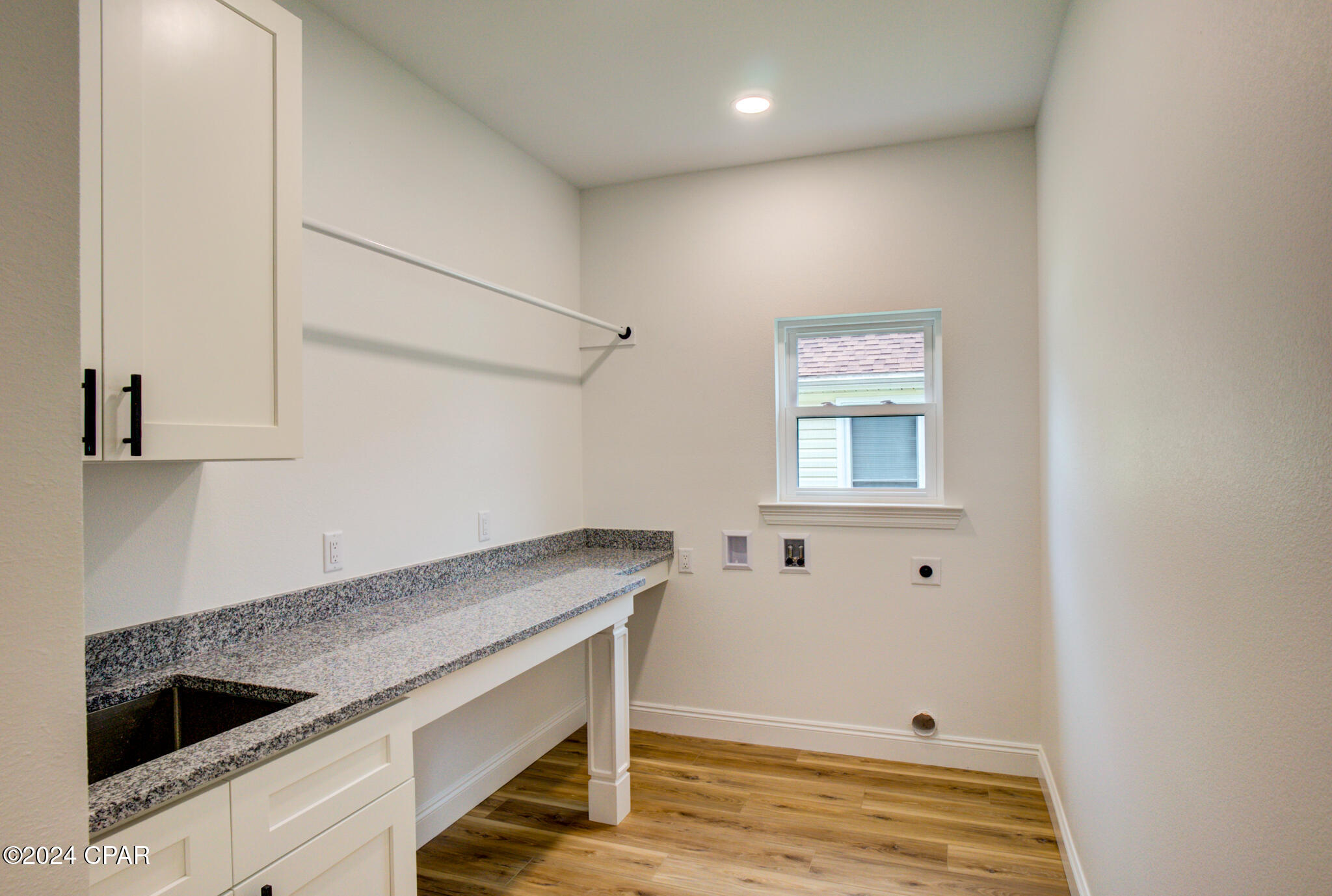 4015 Oak Forest Drive Drive