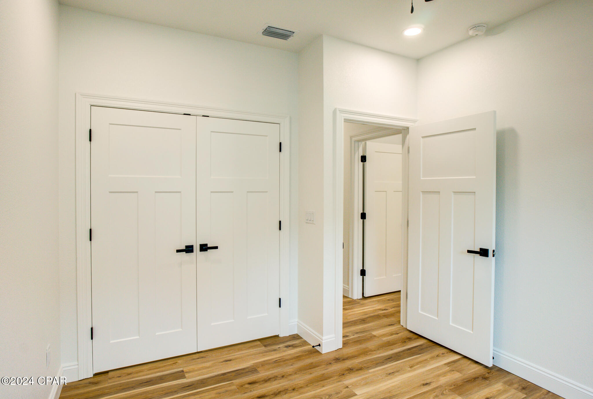 4015 Oak Forest Drive Drive