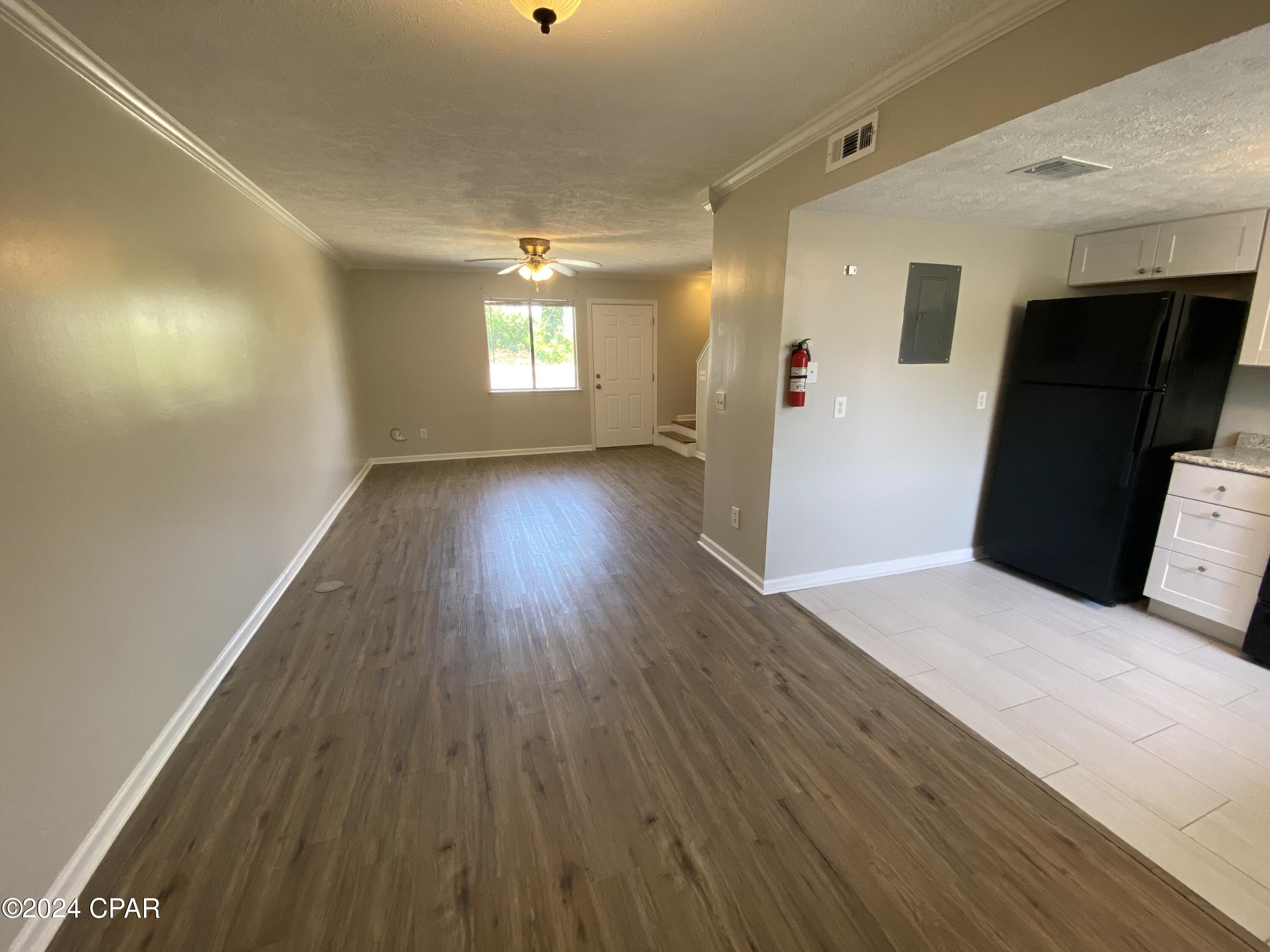 3118 E Baldwin Road 18,20,22