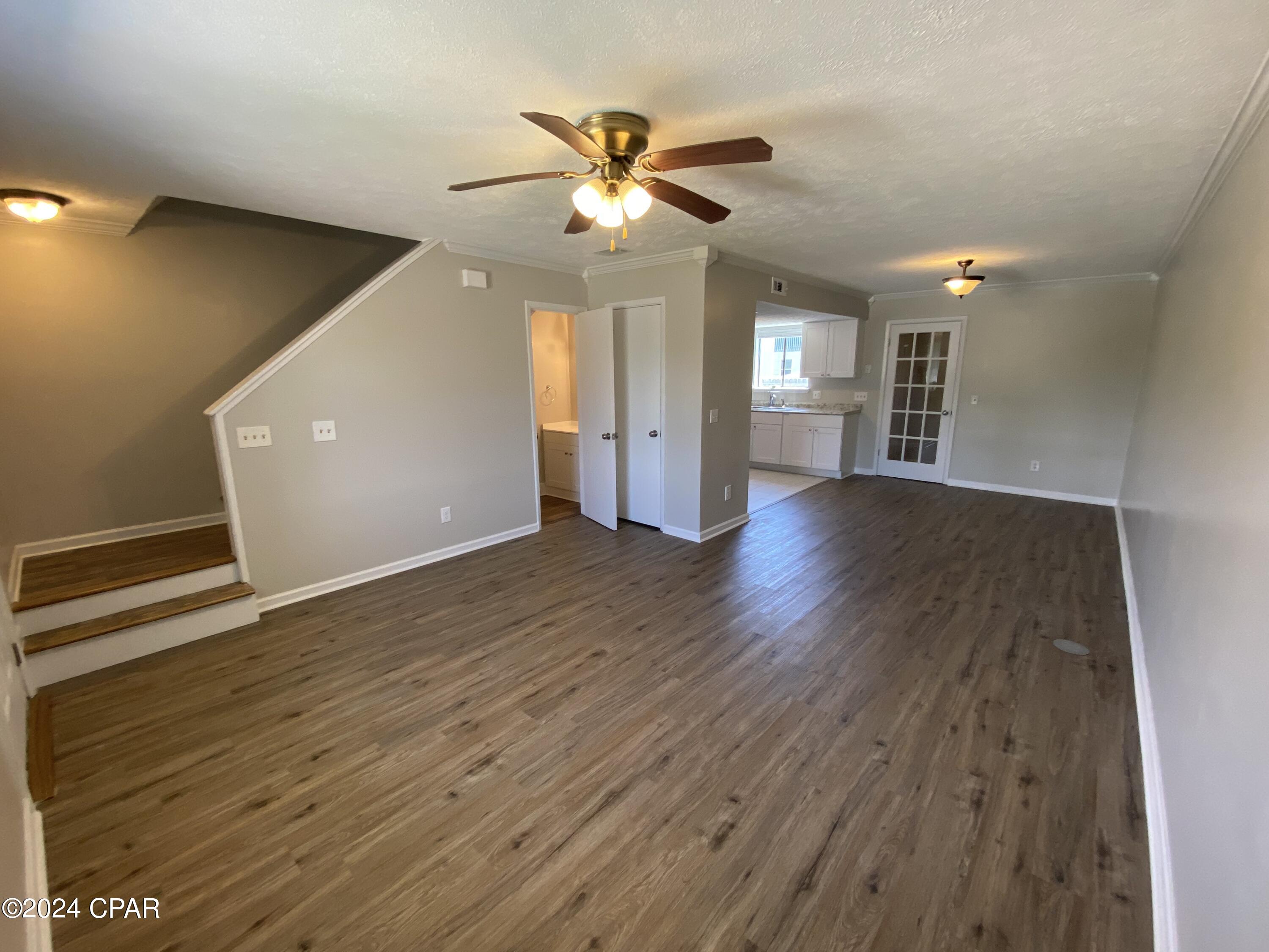 3118 E Baldwin Road 18,20,22