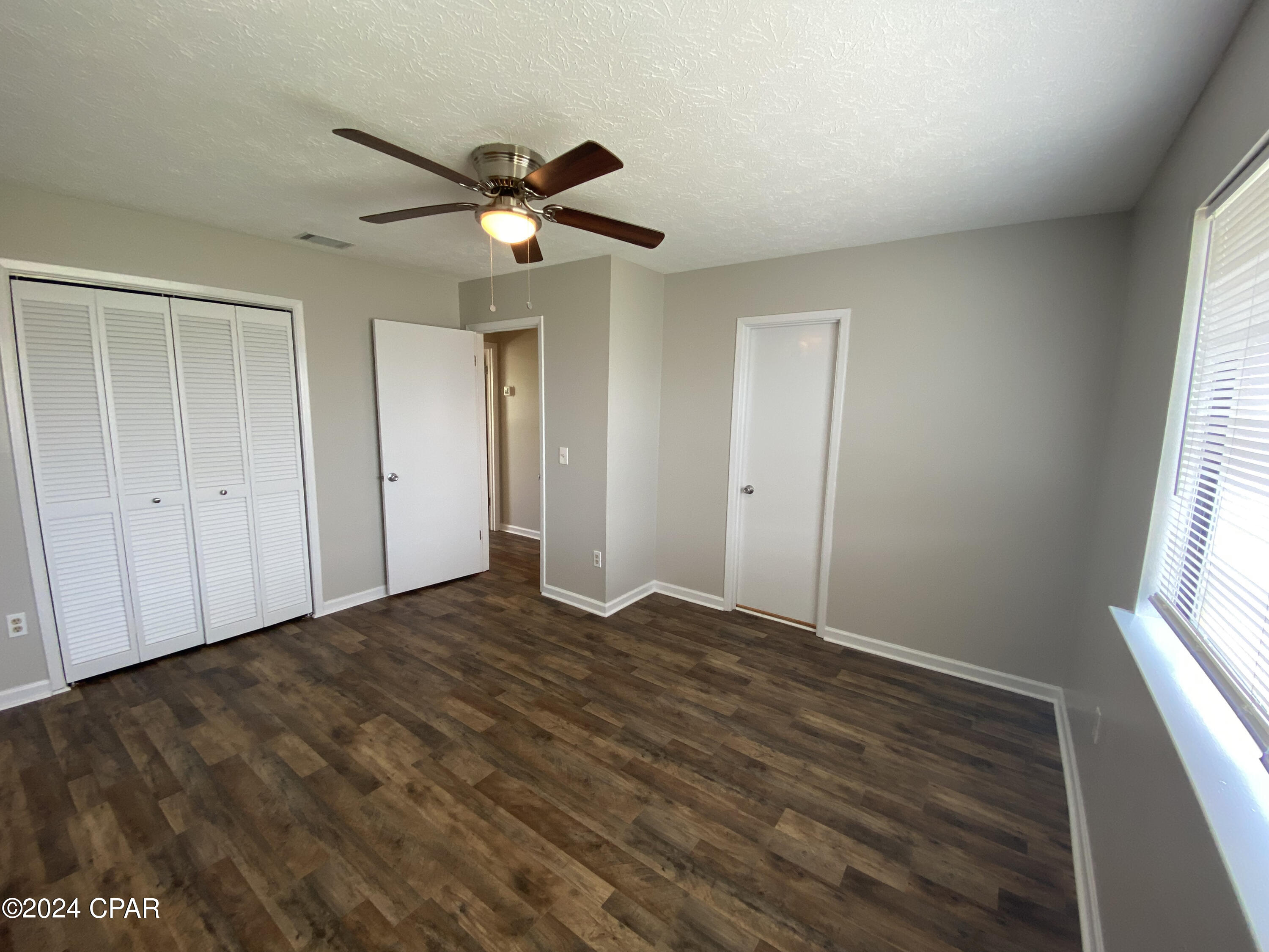 3118 E Baldwin Road 18,20,22