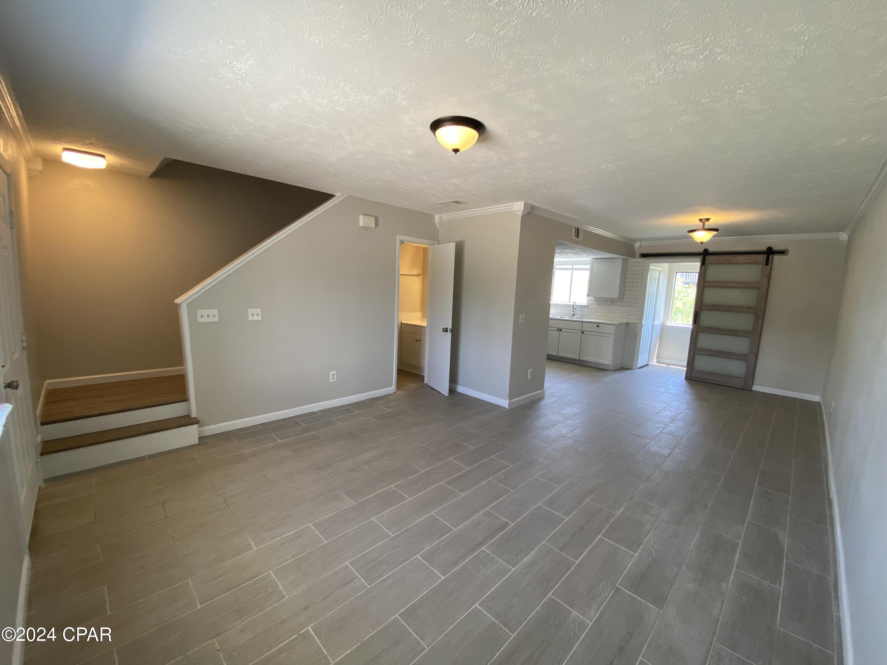 3118 E Baldwin Road 18,20,22