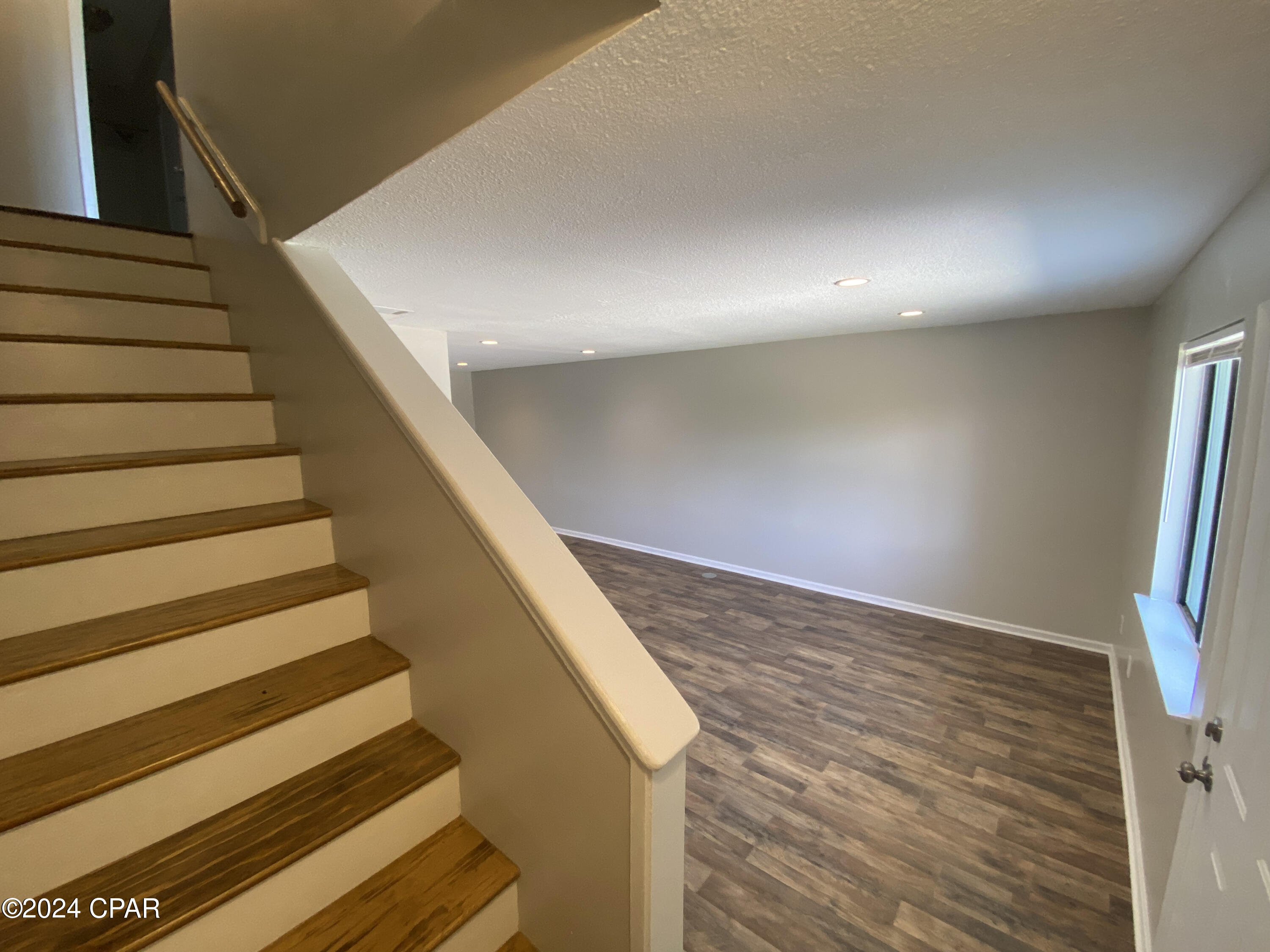 3118 E Baldwin Road 18,20,22