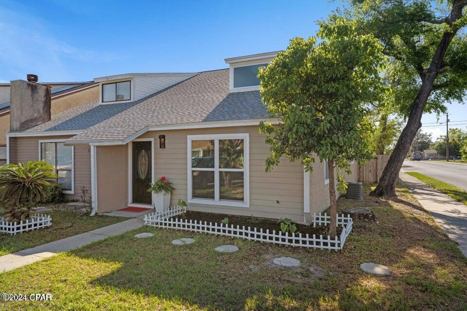 3515 W 19th Street 18