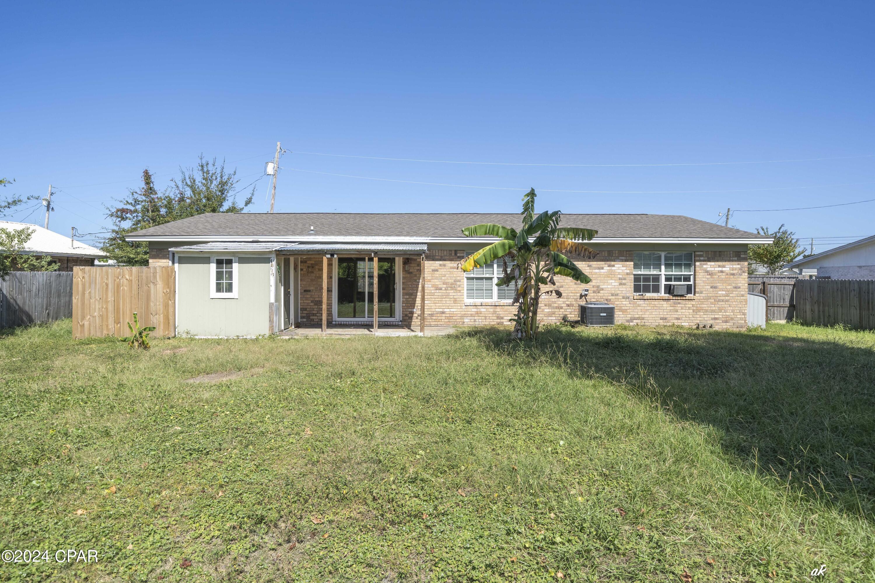 1819 Airport Circle
