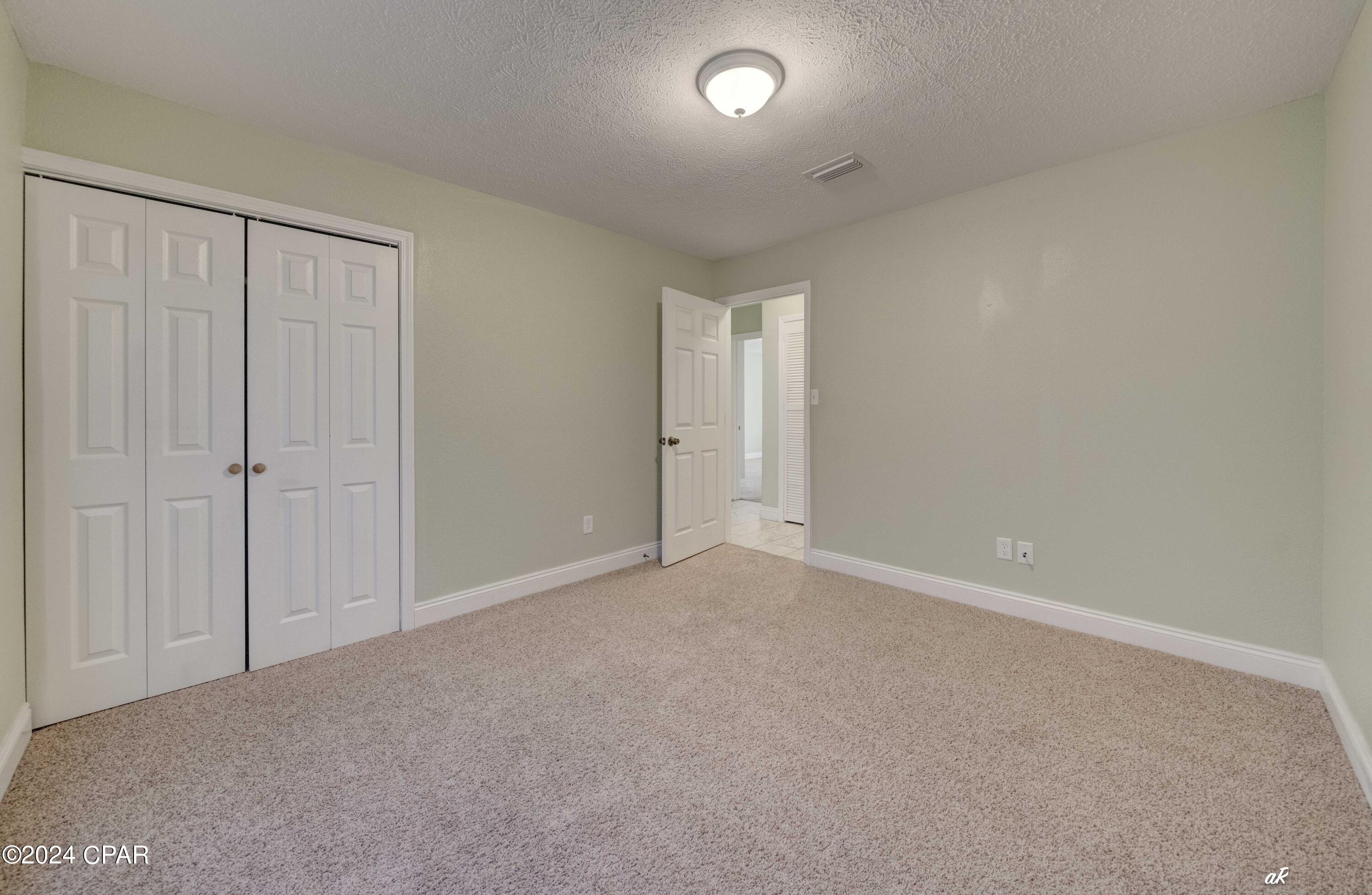 1819 Airport Circle