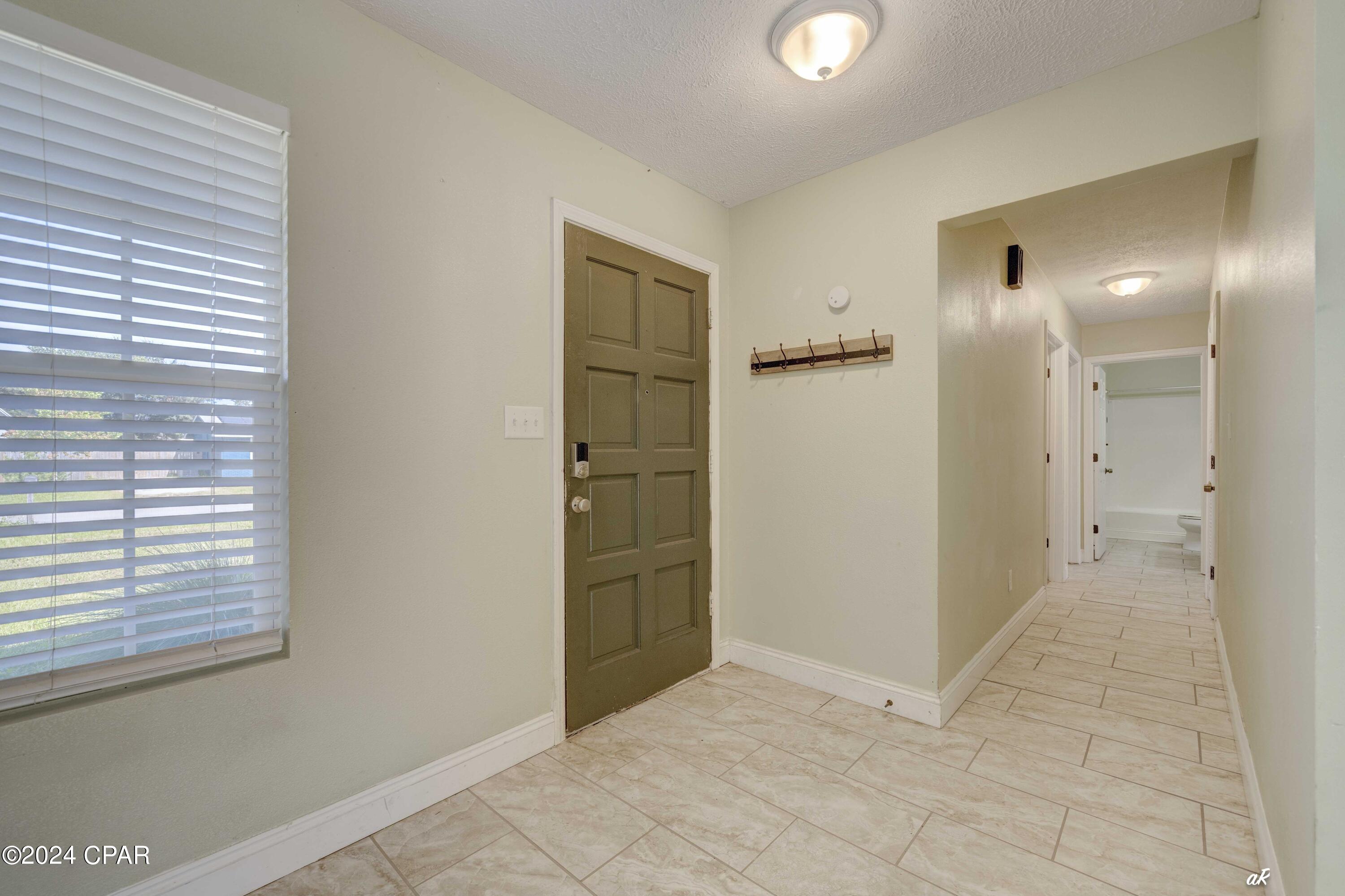 1819 Airport Circle