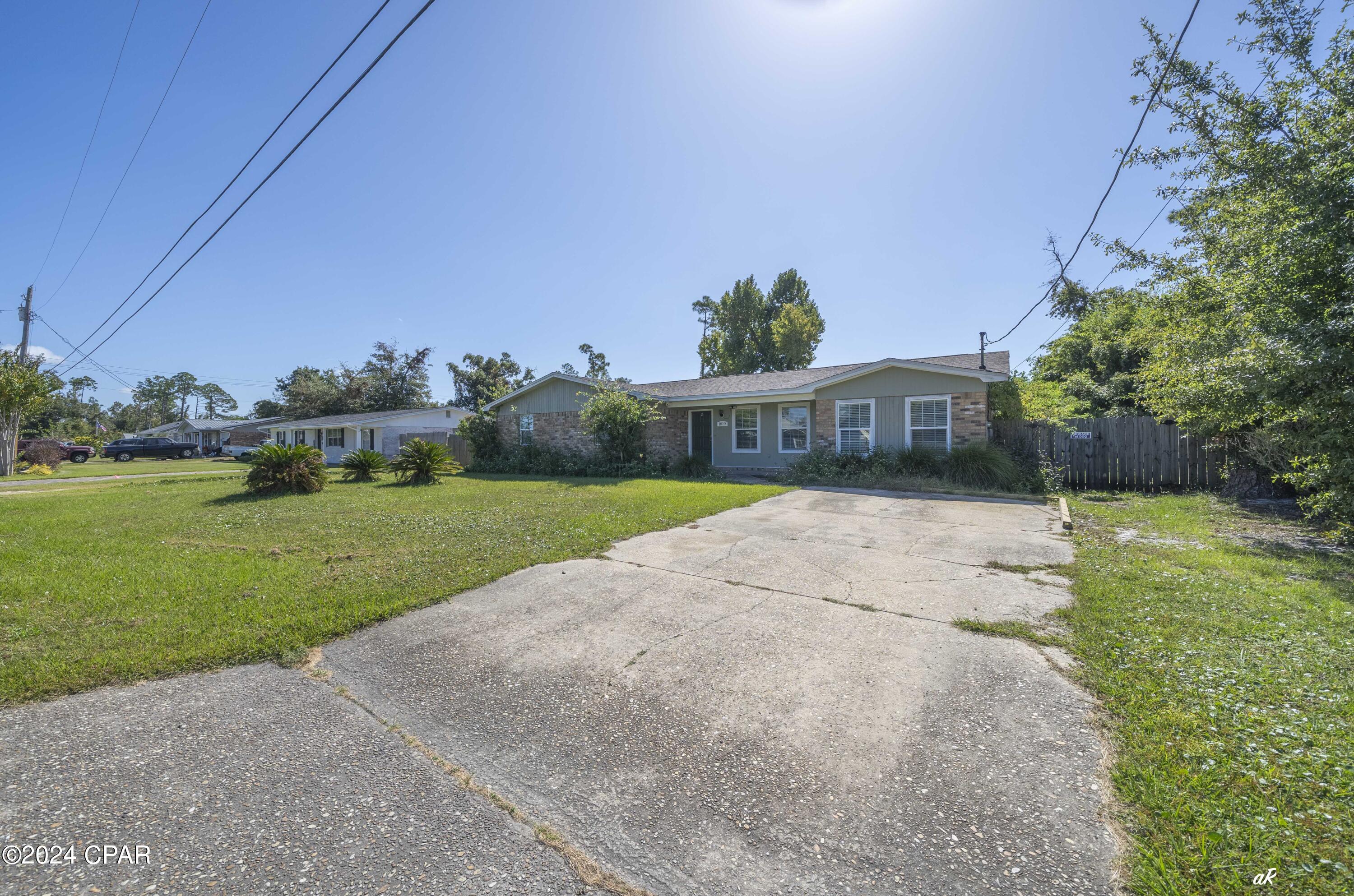 1819 Airport Circle