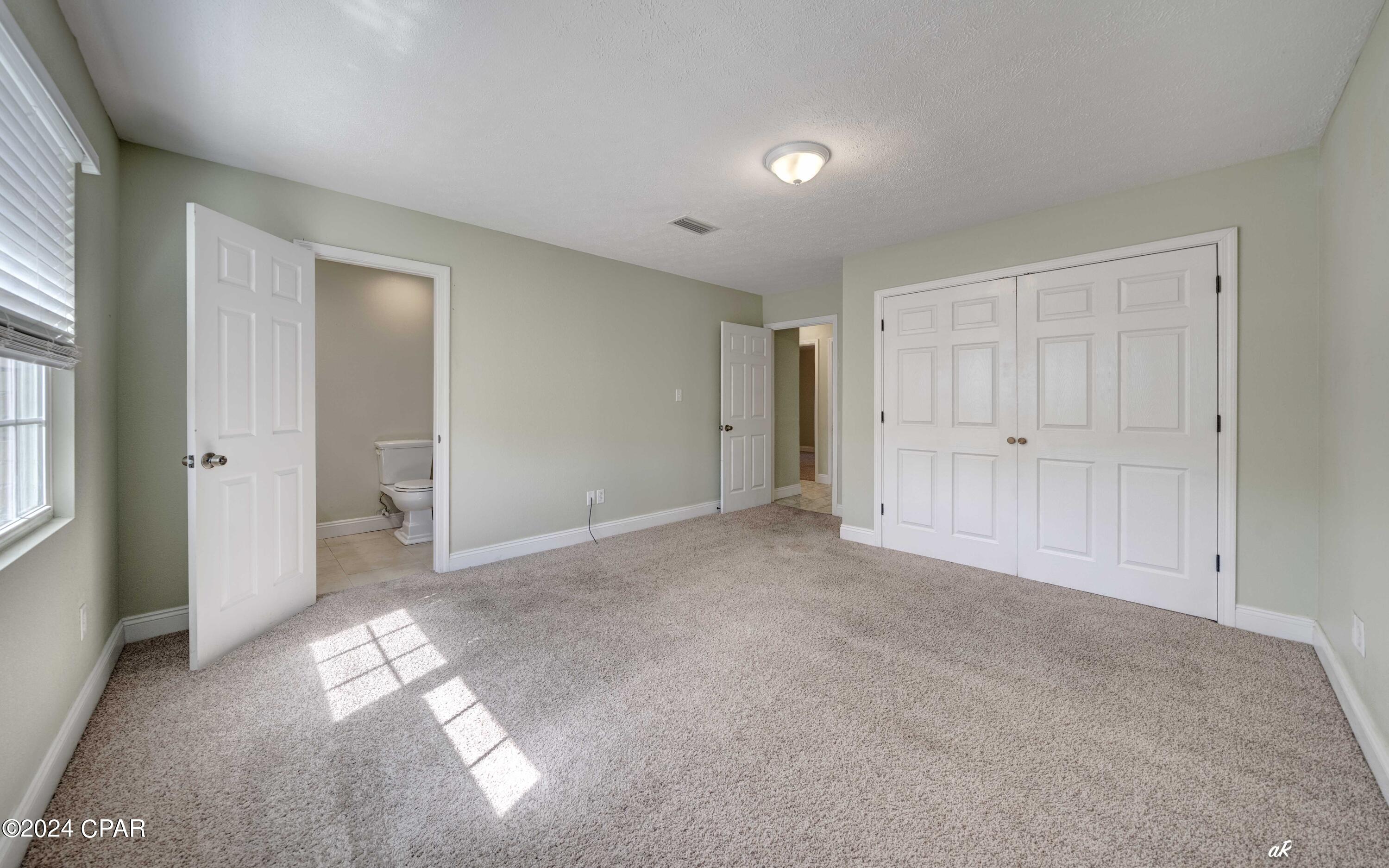 1819 Airport Circle