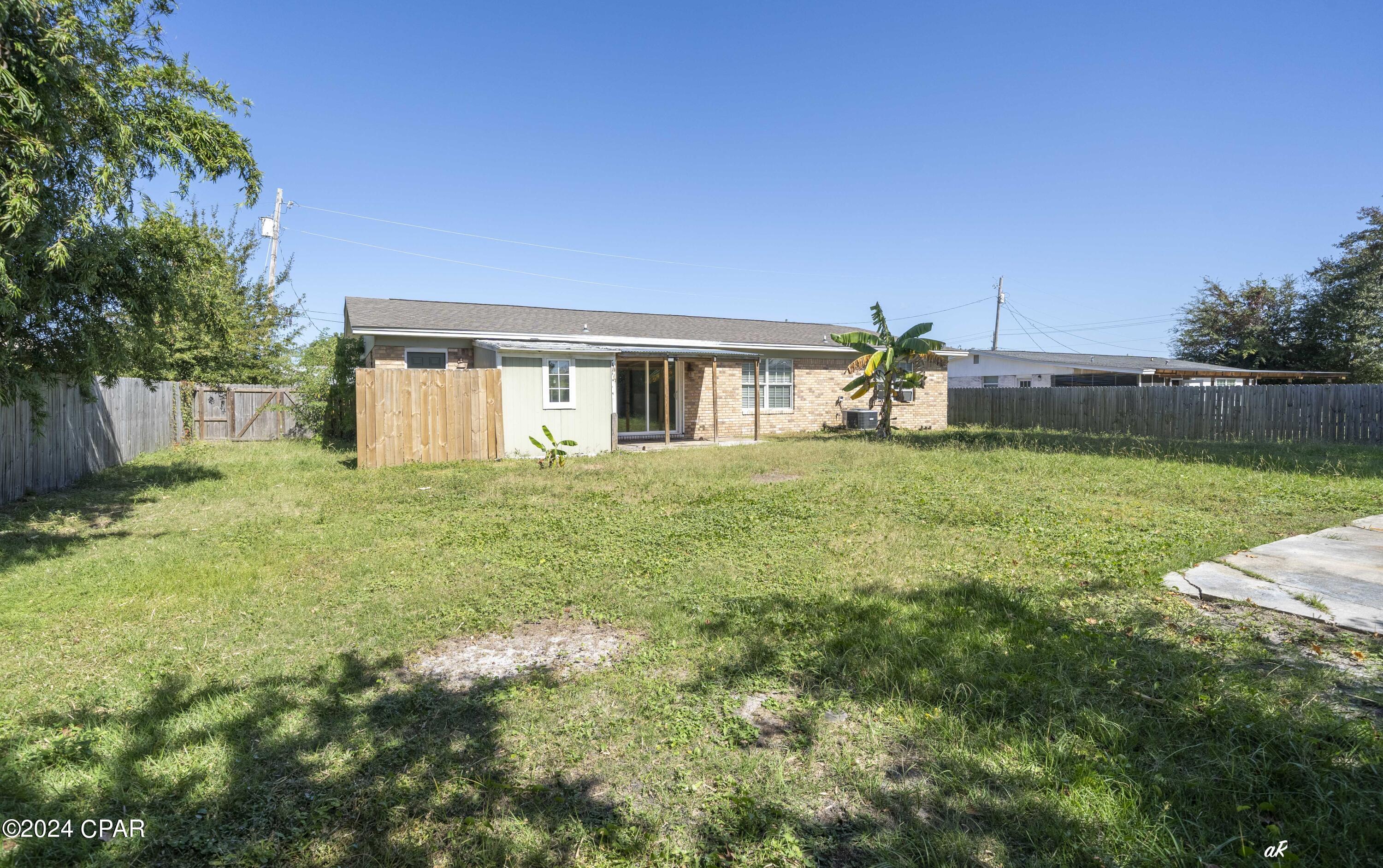 1819 Airport Circle