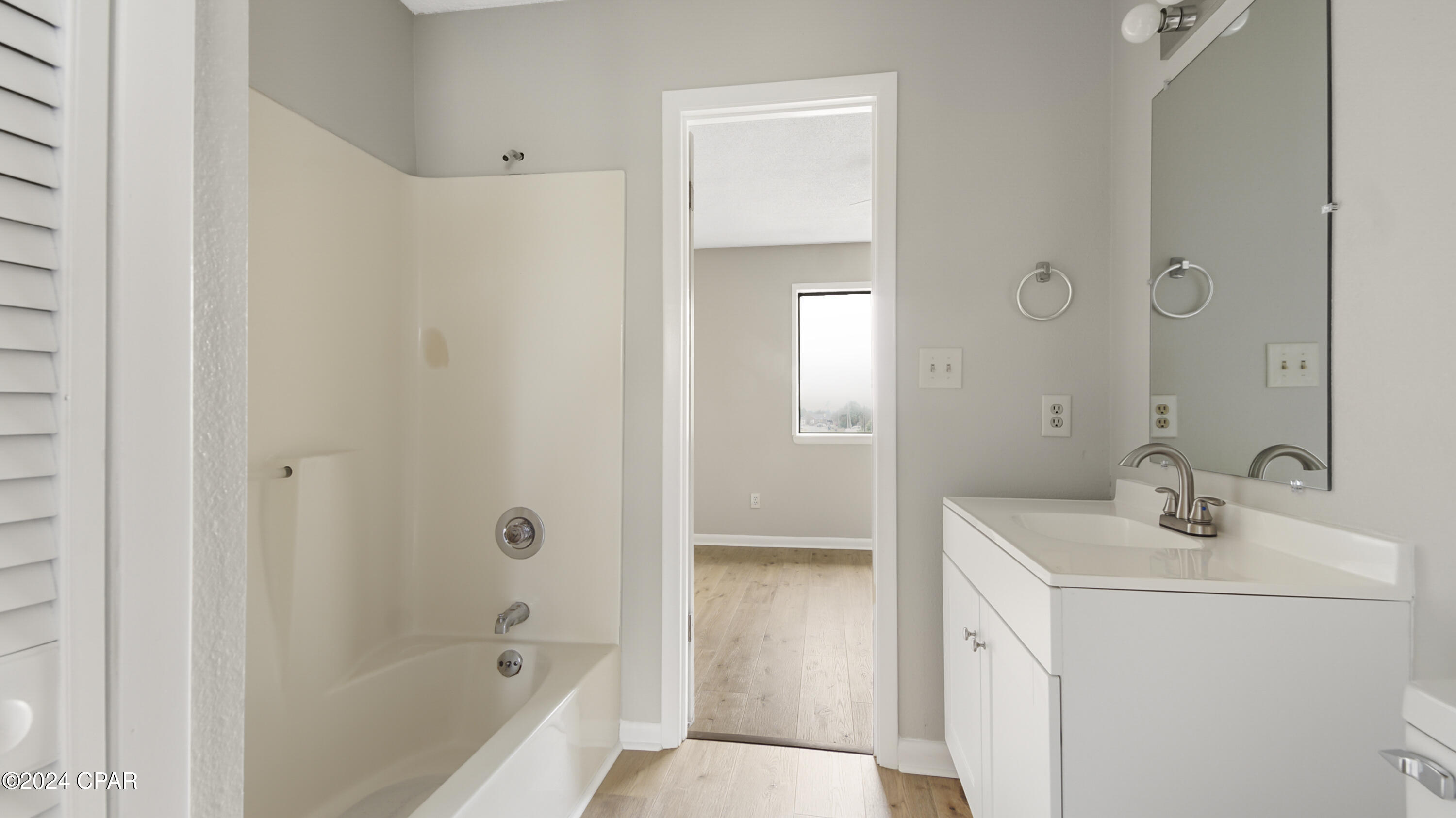 5113 E 10th Street A