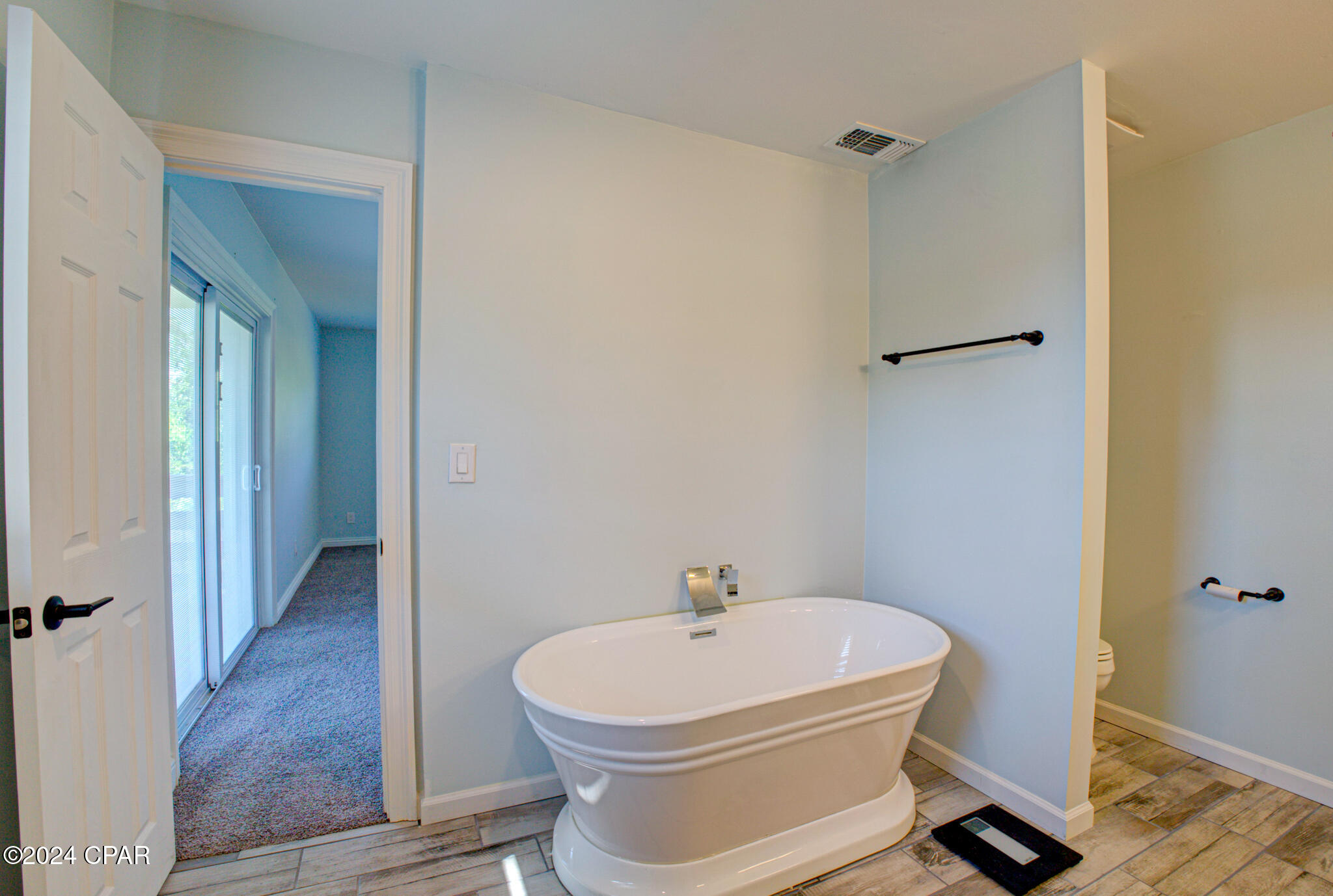 1618 Carolina Avenue