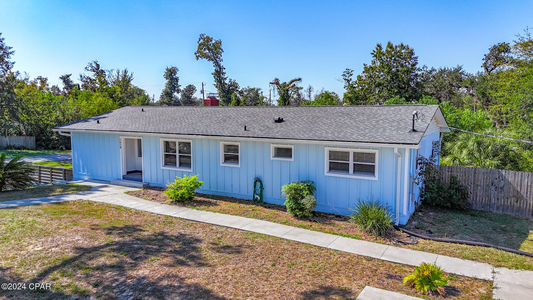 1618 Carolina Avenue