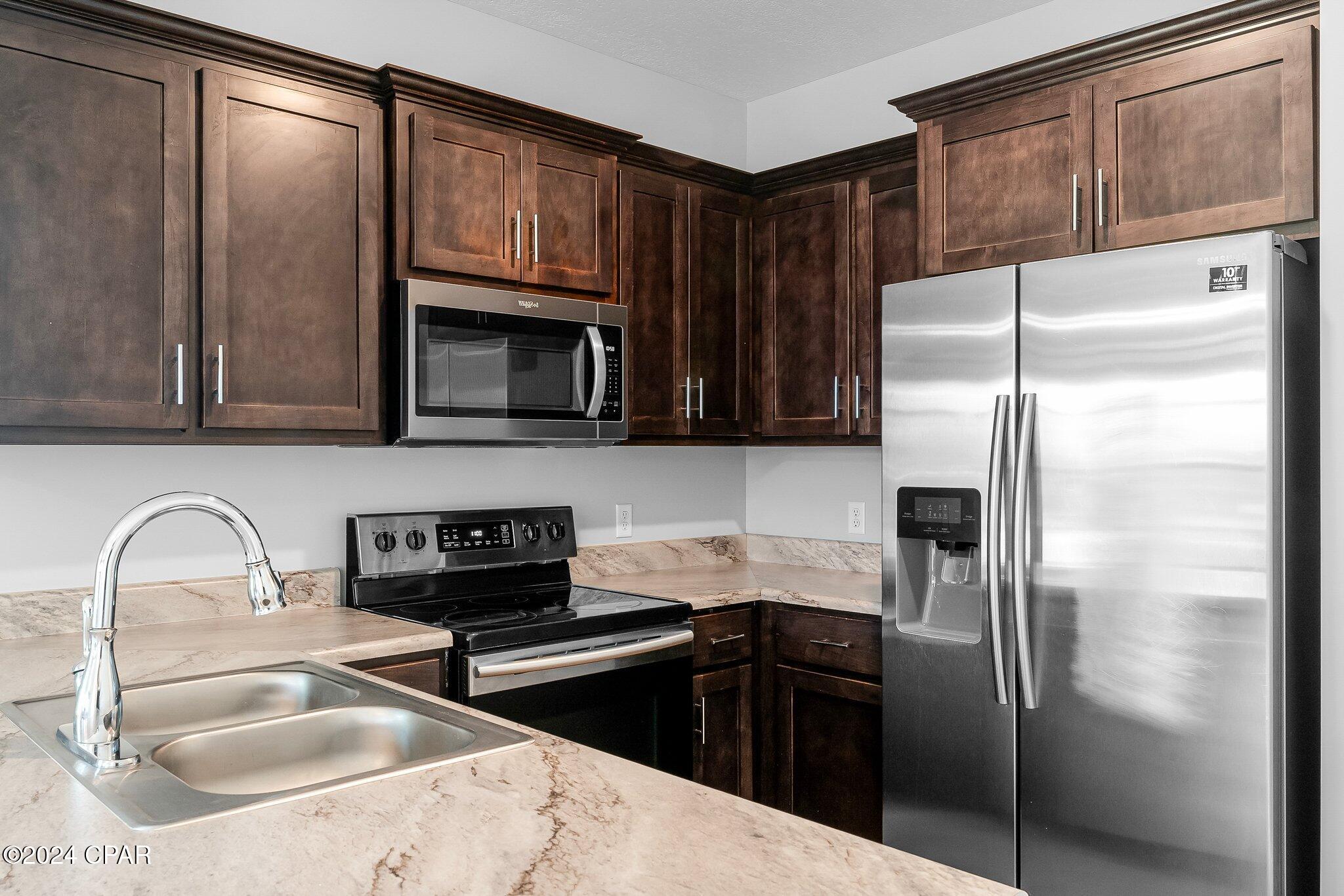 1608 HAMILTON Avenue