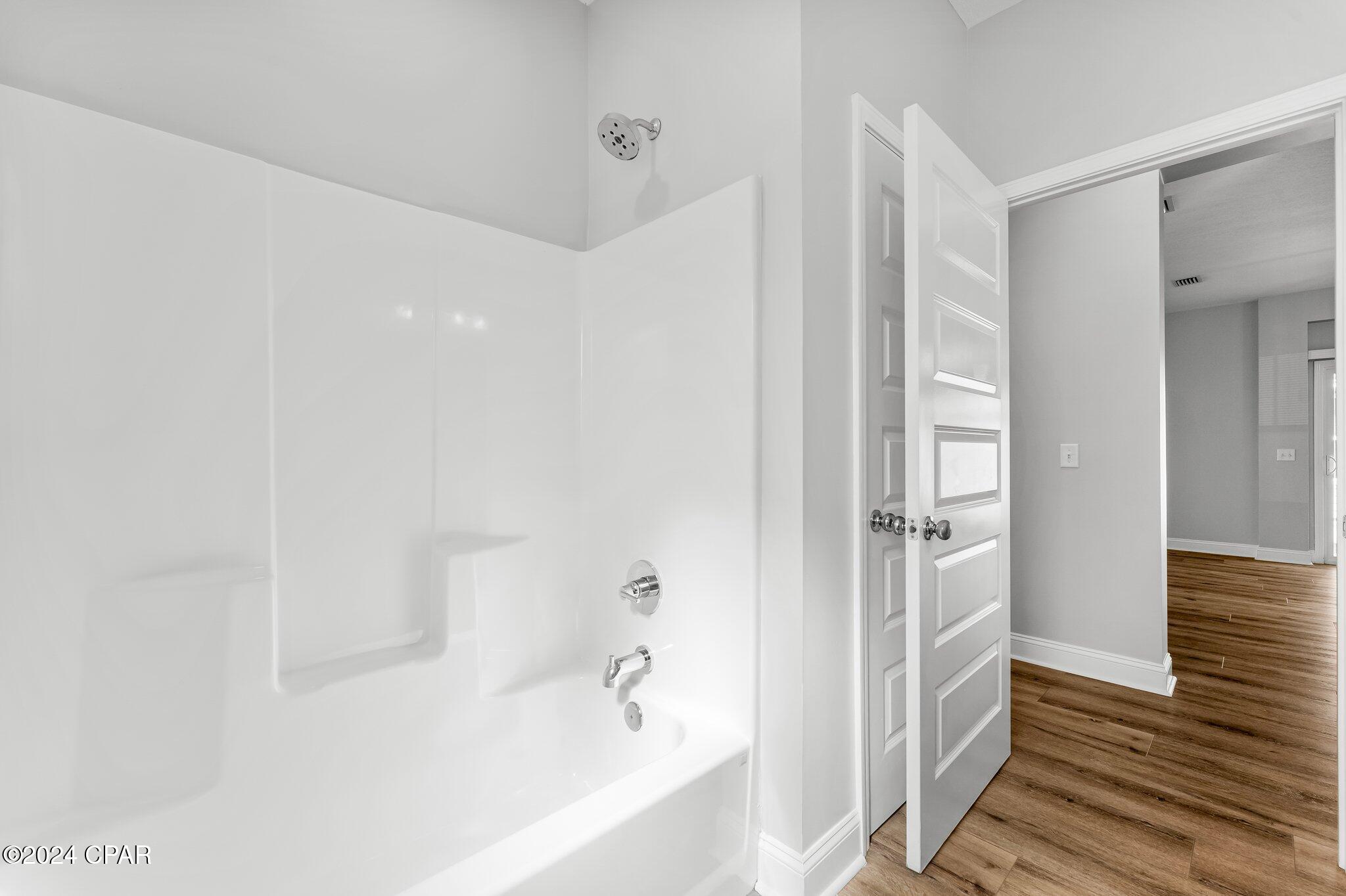 1608 HAMILTON Avenue