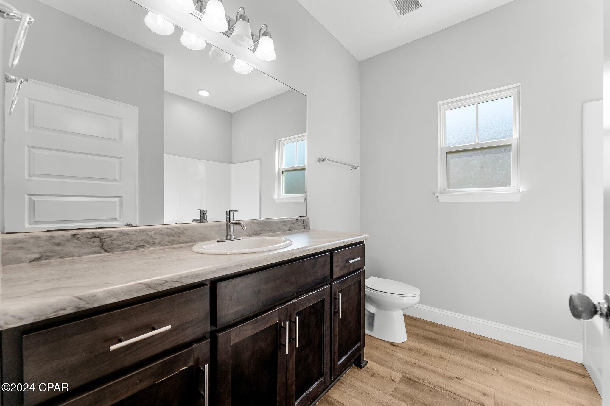 1608 HAMILTON Avenue