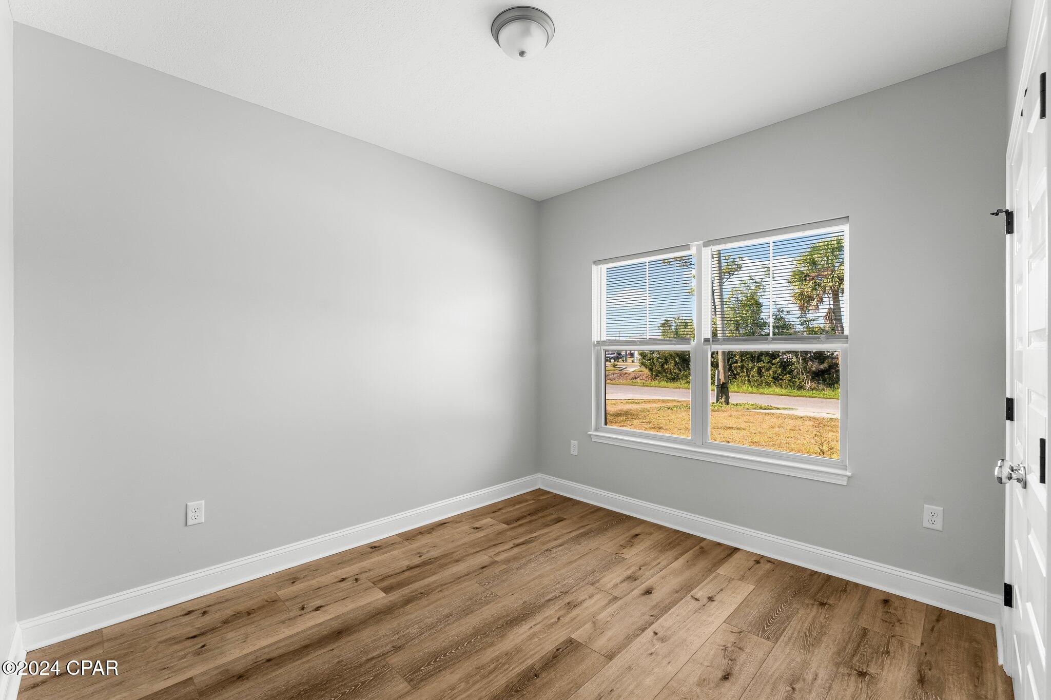 1608 HAMILTON Avenue