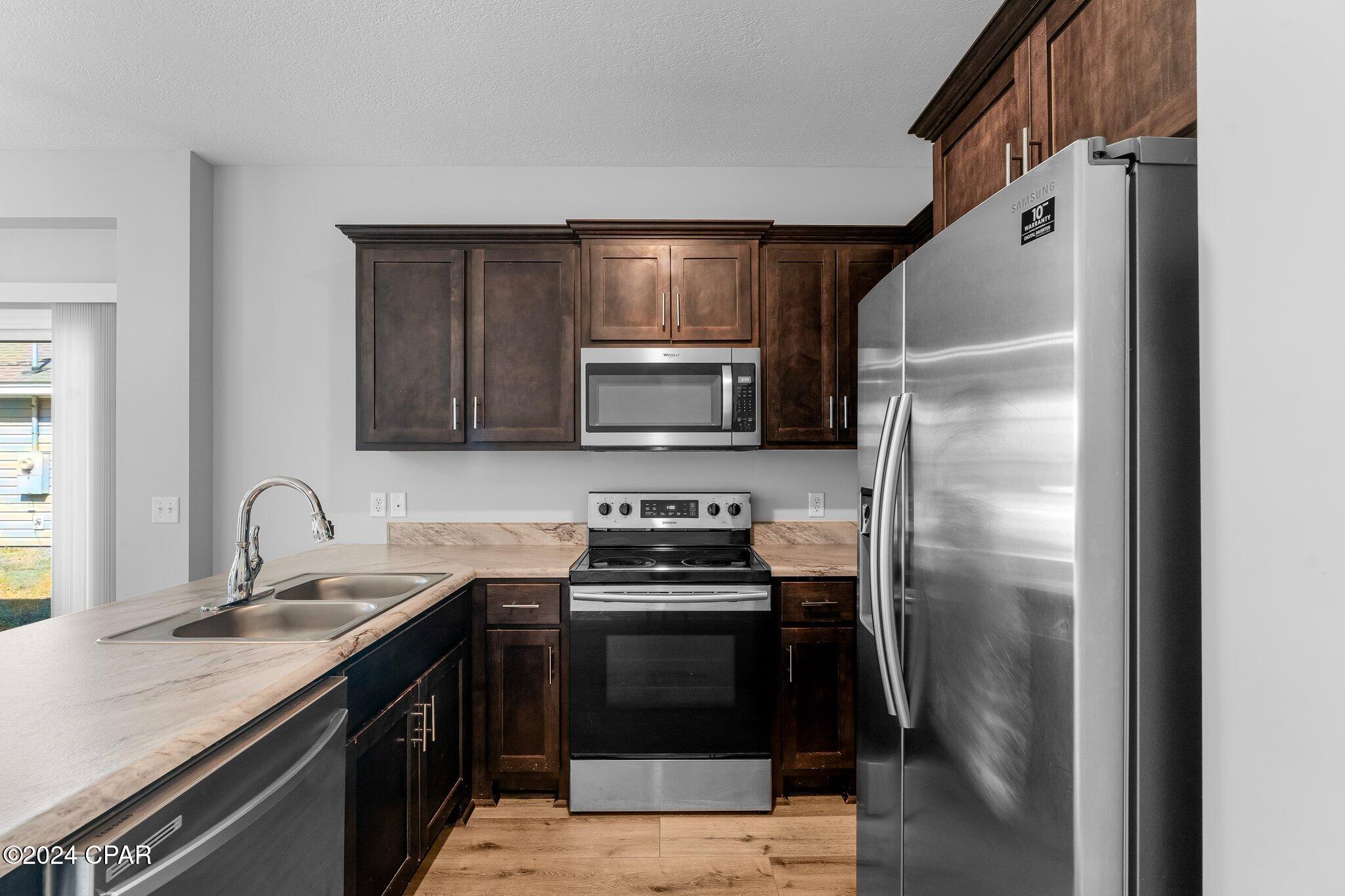 1608 HAMILTON Avenue