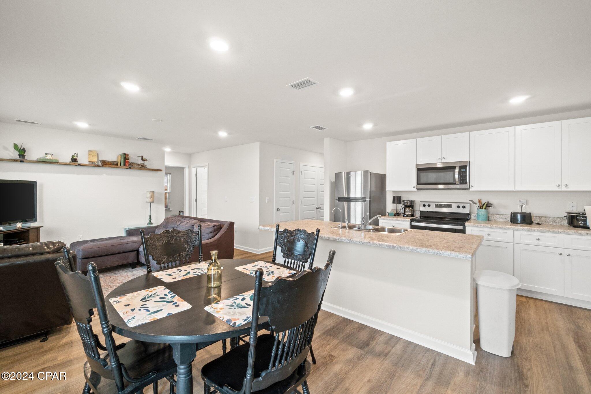 5005 Rivergrass Drive