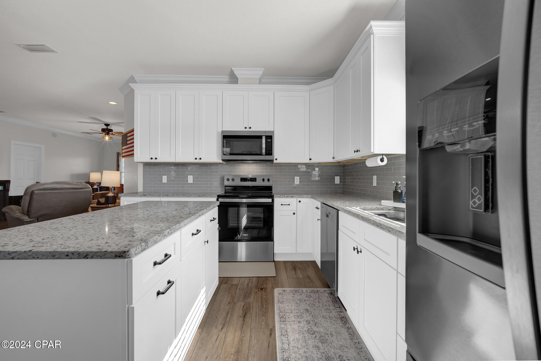 1813 Scarlett Boulevard