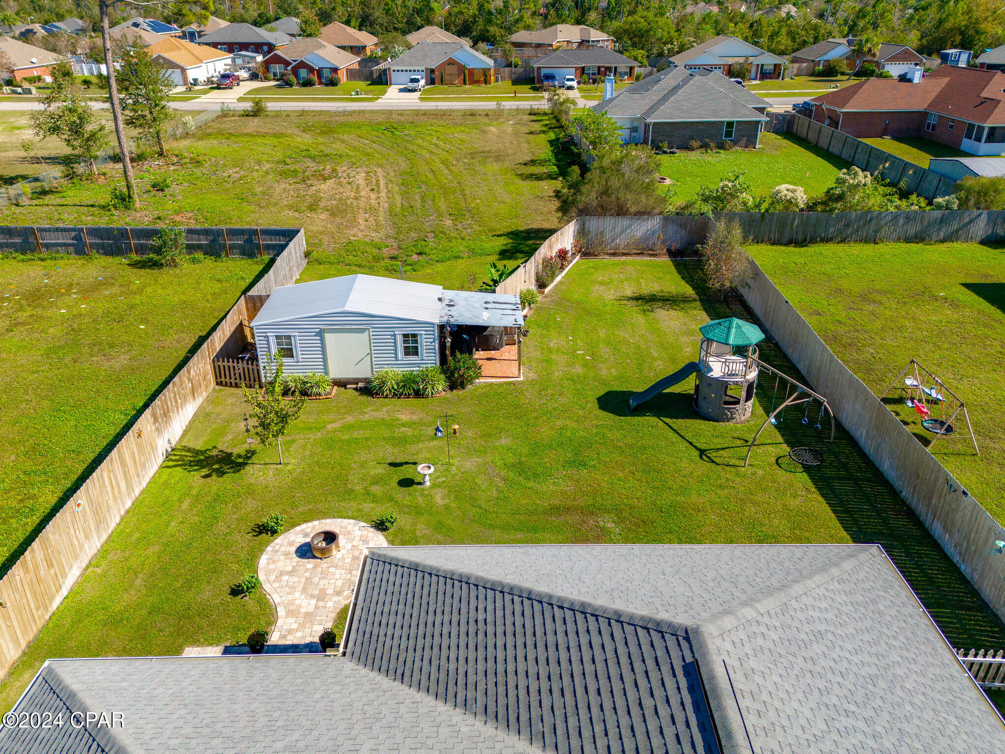 1813 Scarlett Boulevard