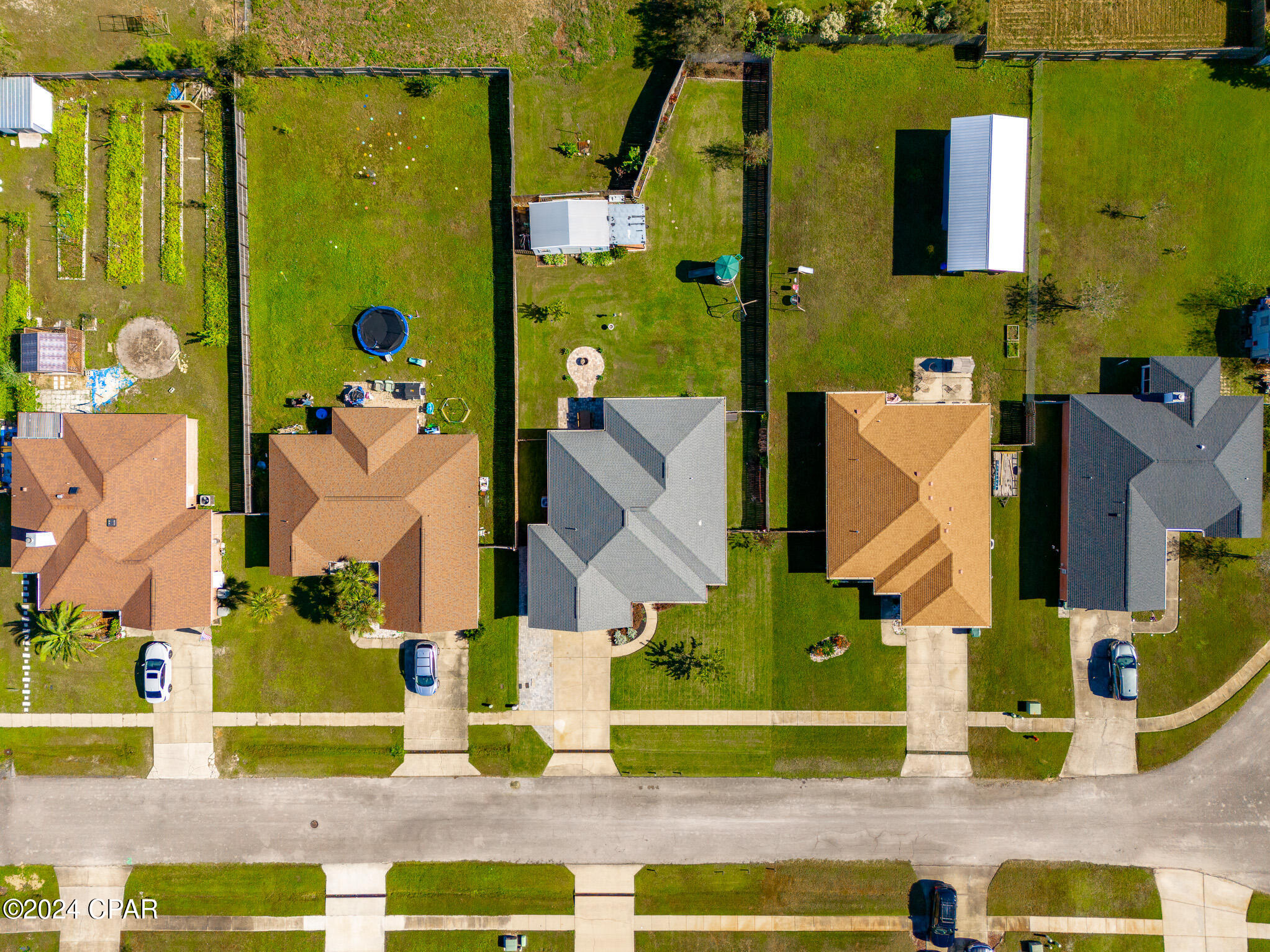 1813 Scarlett Boulevard