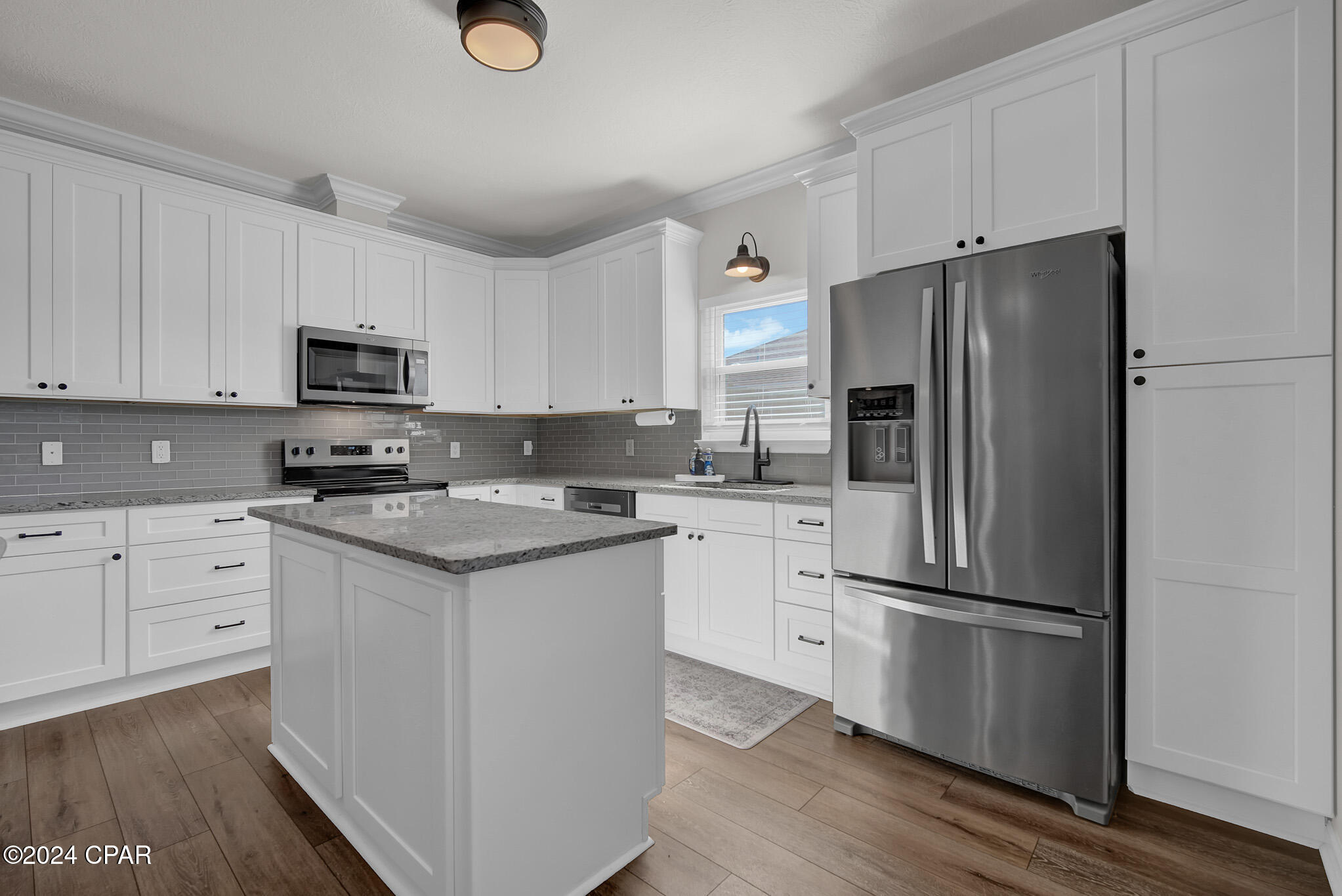 1813 Scarlett Boulevard