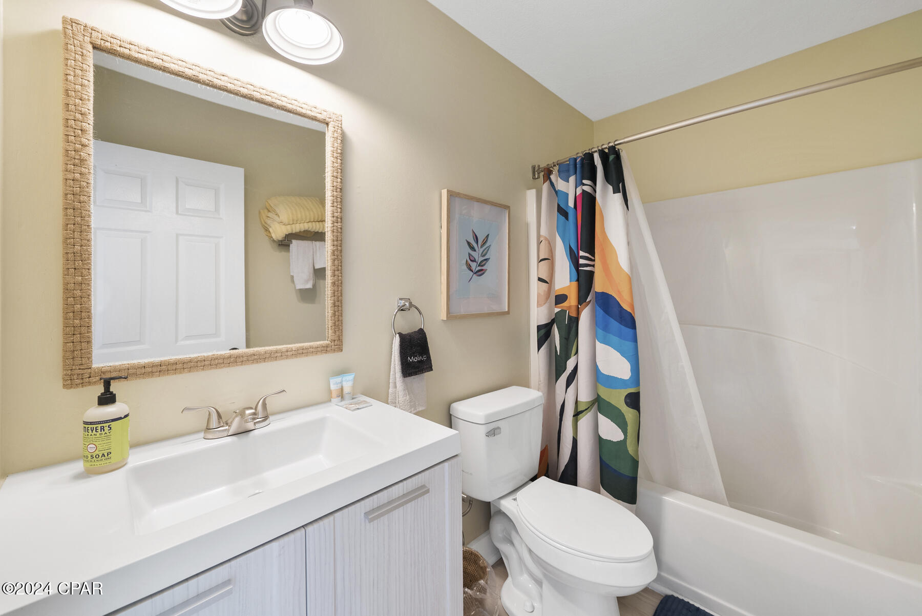 6310 Pinetree Avenue