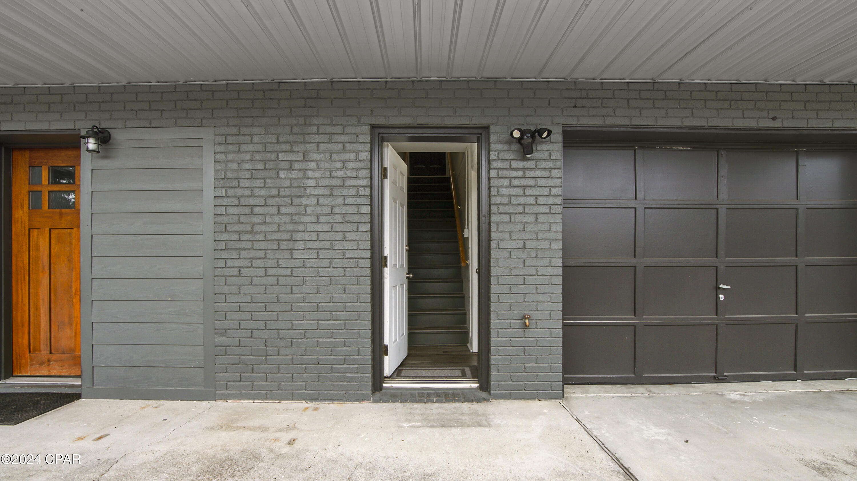 347 N Cove