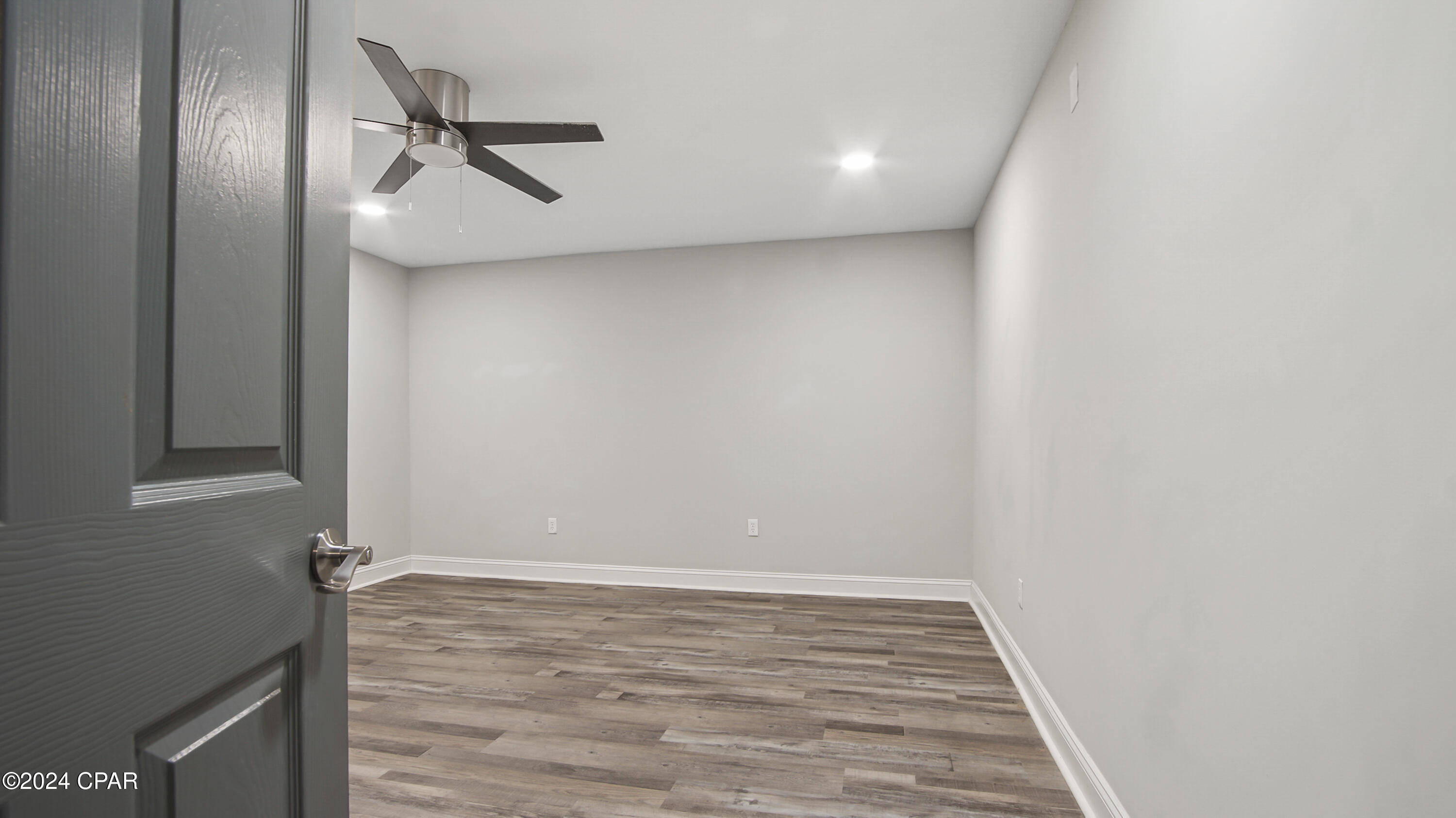 347 N Cove