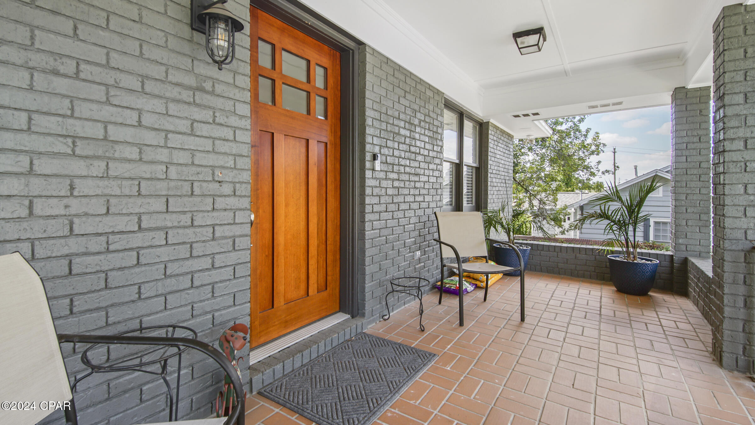 347 N Cove
