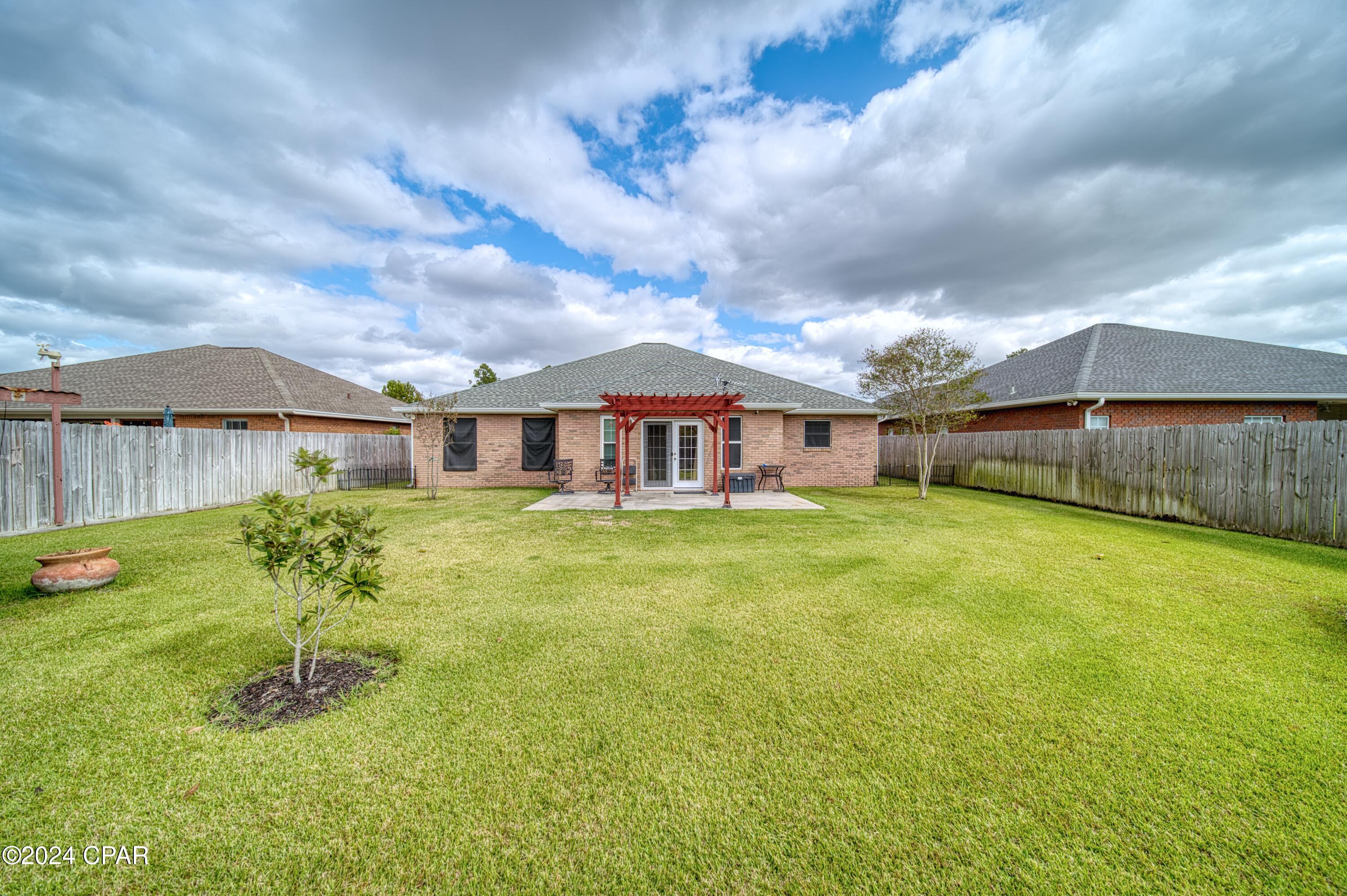 2216 Camryn's Crossing