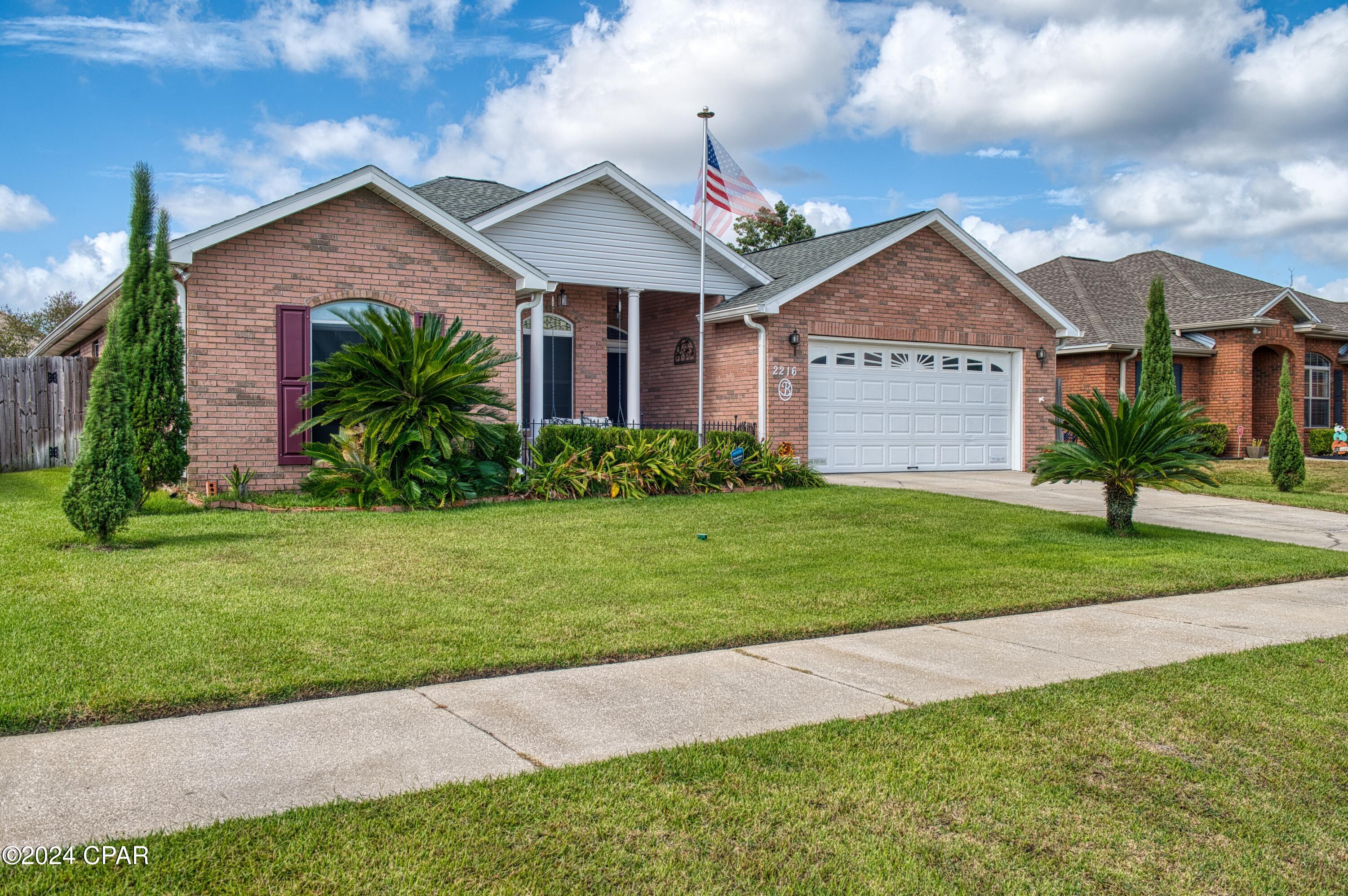 2216 Camryn's Crossing