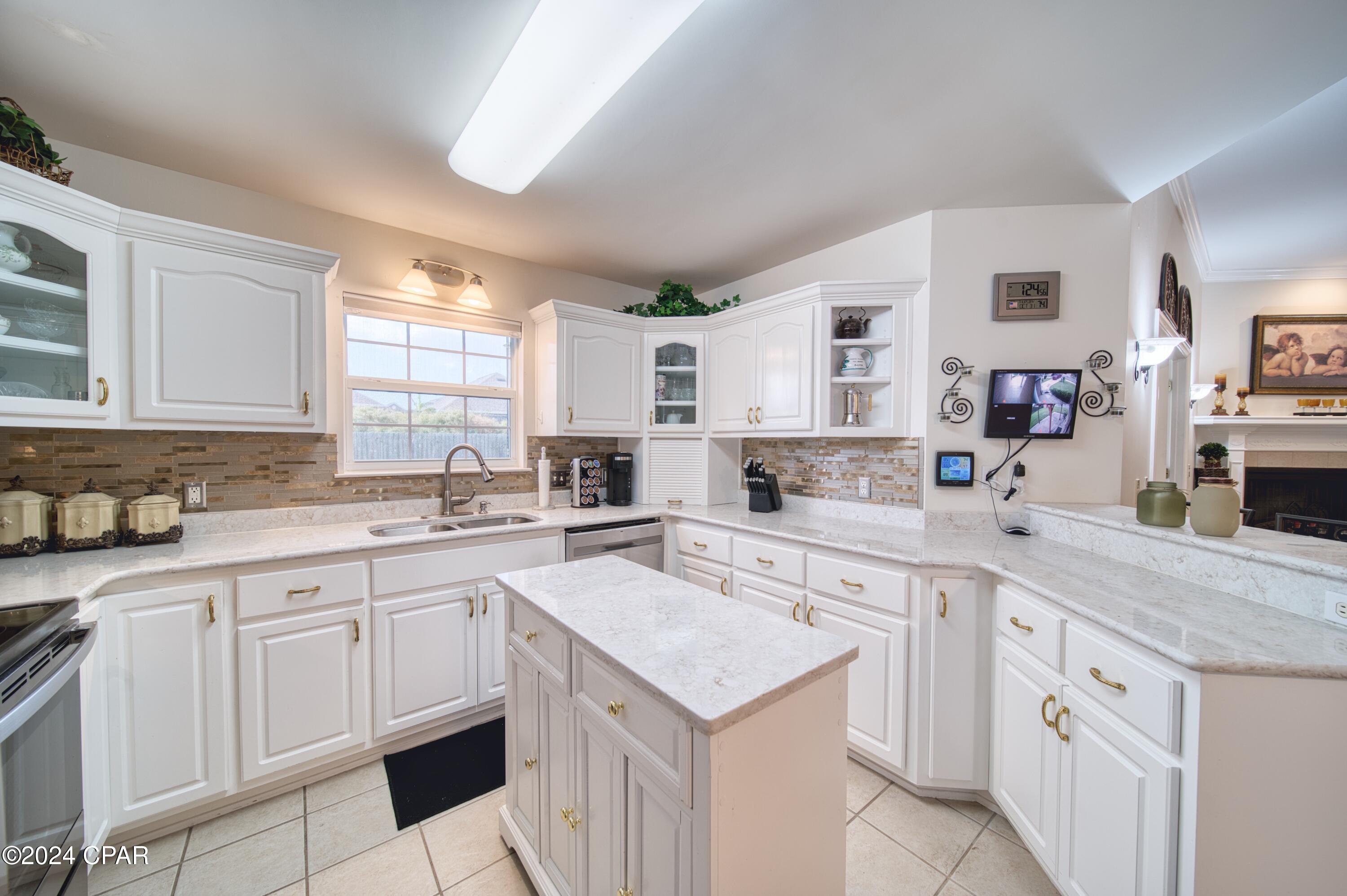 2216 Camryn's Crossing