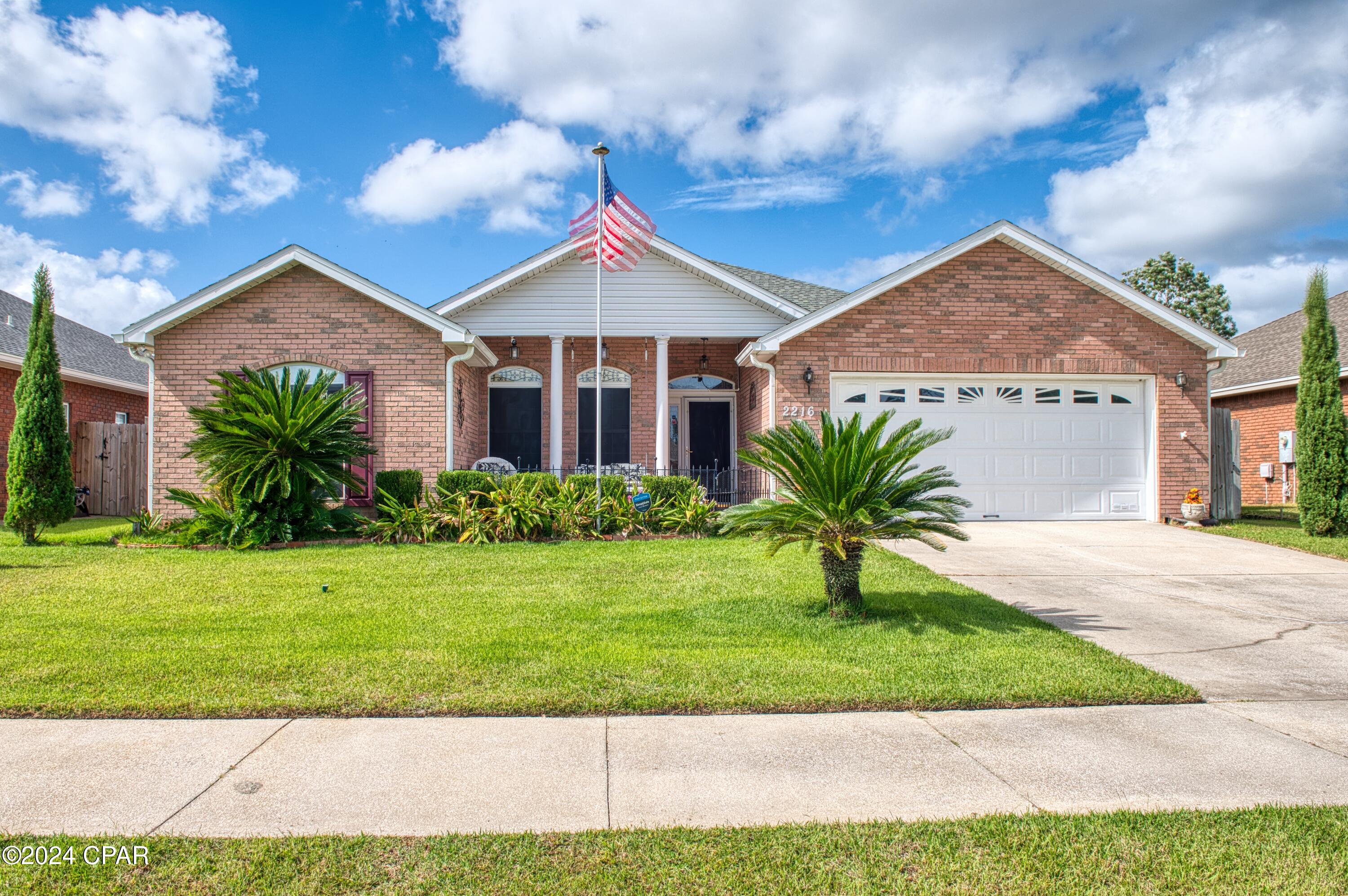 2216 Camryn's Crossing