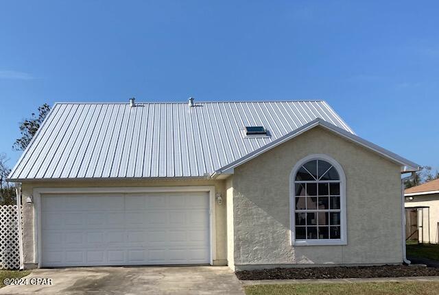 516 Phillips Court