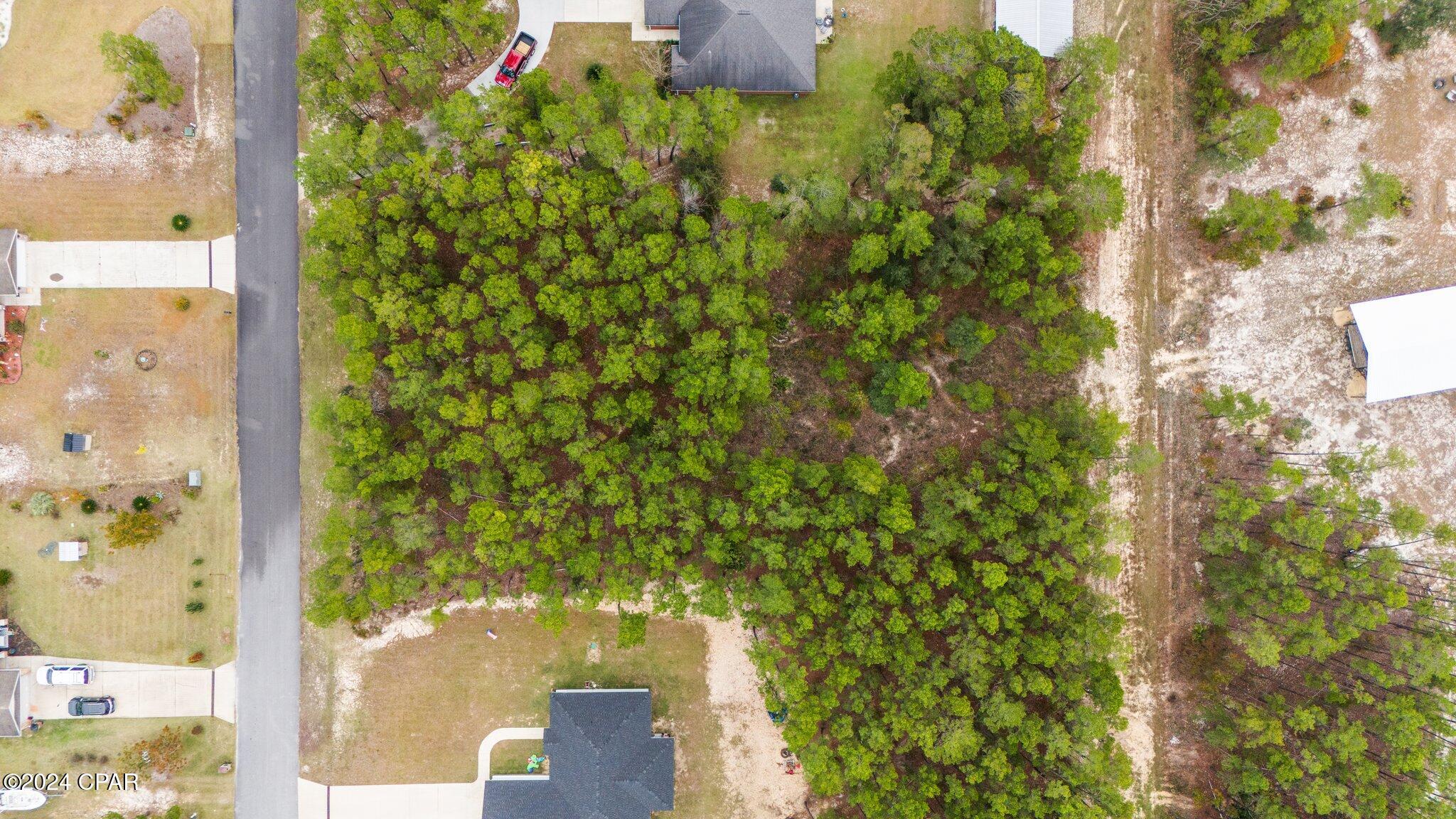 1820 White Western Lake Lane