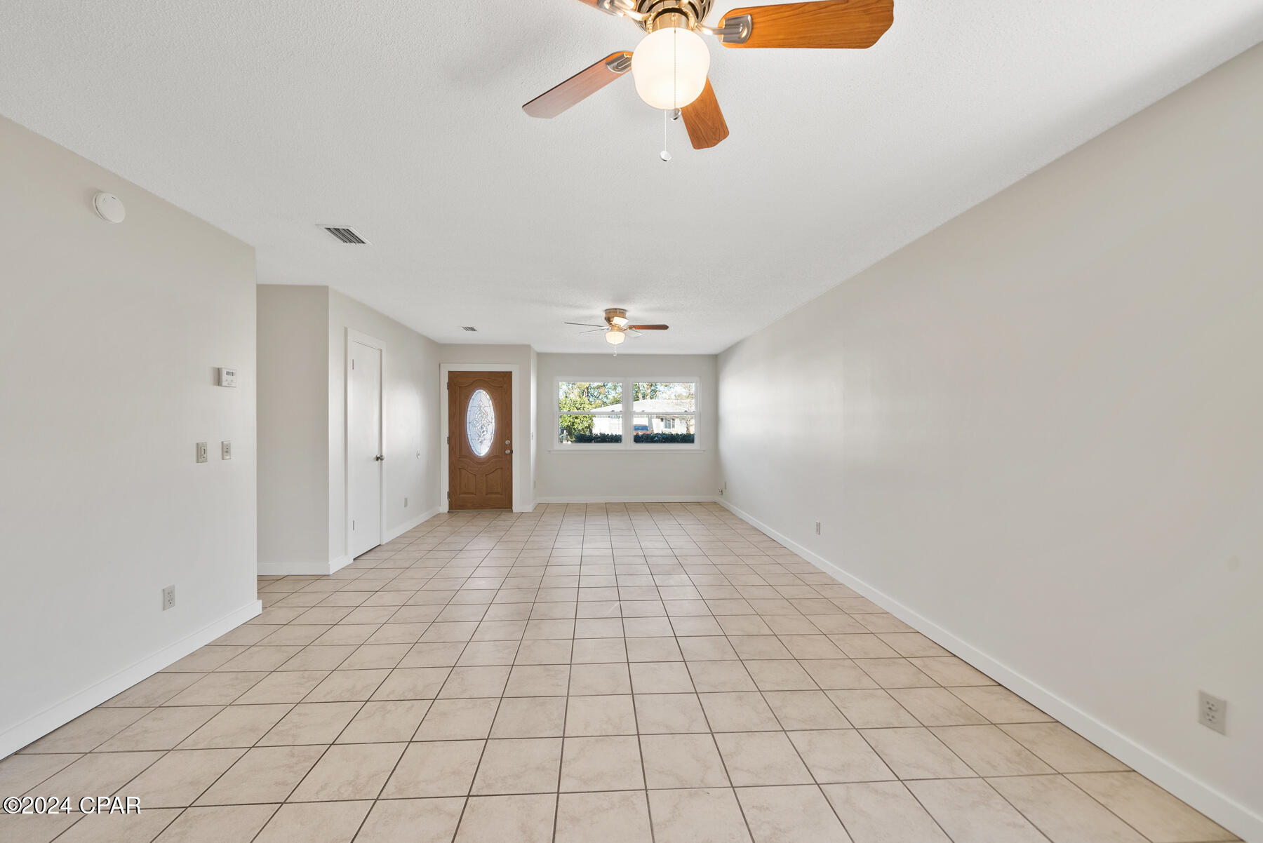 907 Bradley Circle