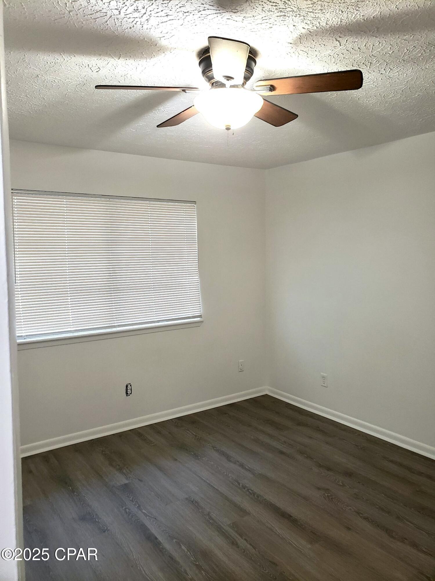 3914 Venetian Circle