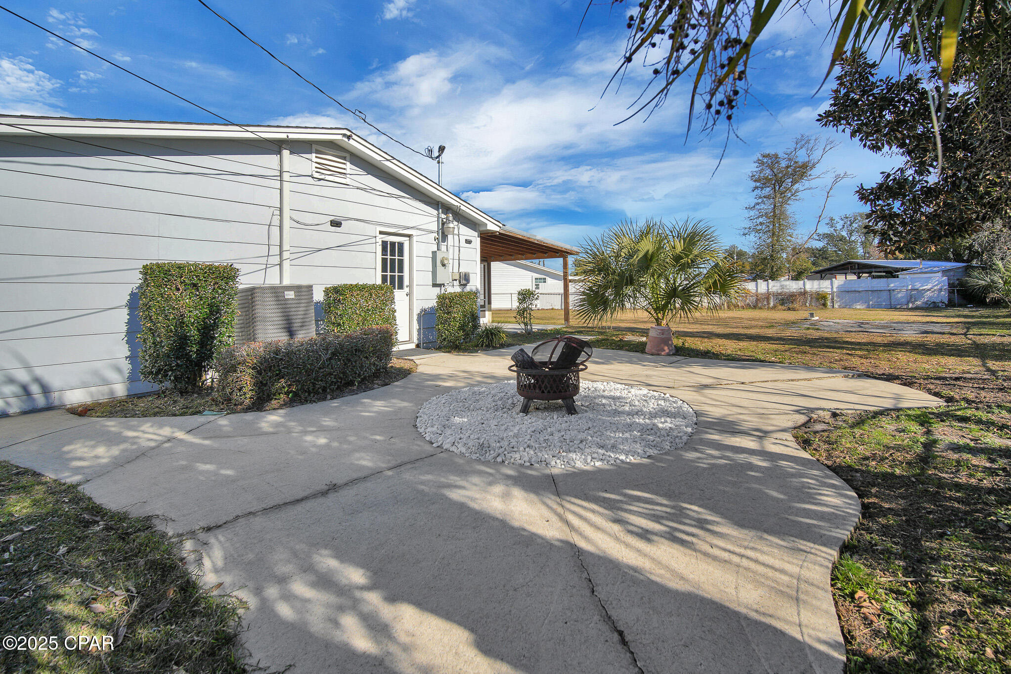 816 Forestdale Avenue