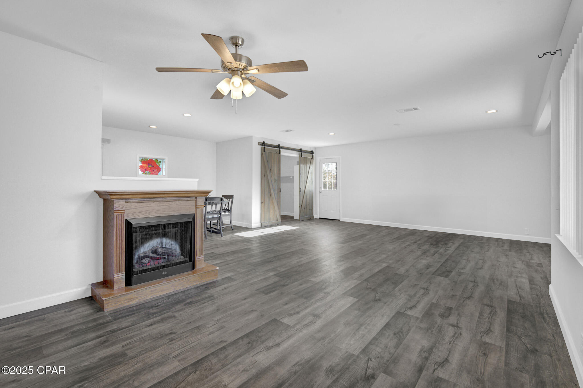 816 Forestdale Avenue