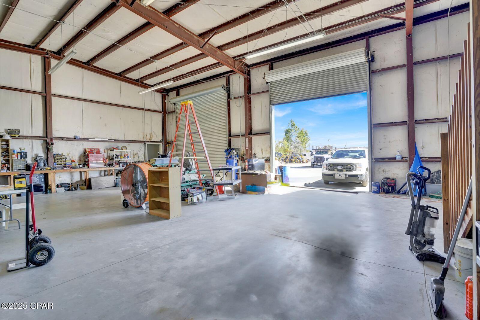 6509-6515 E Highway 22