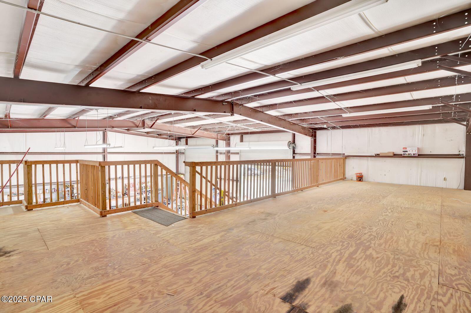 6509-6515 E Highway 22