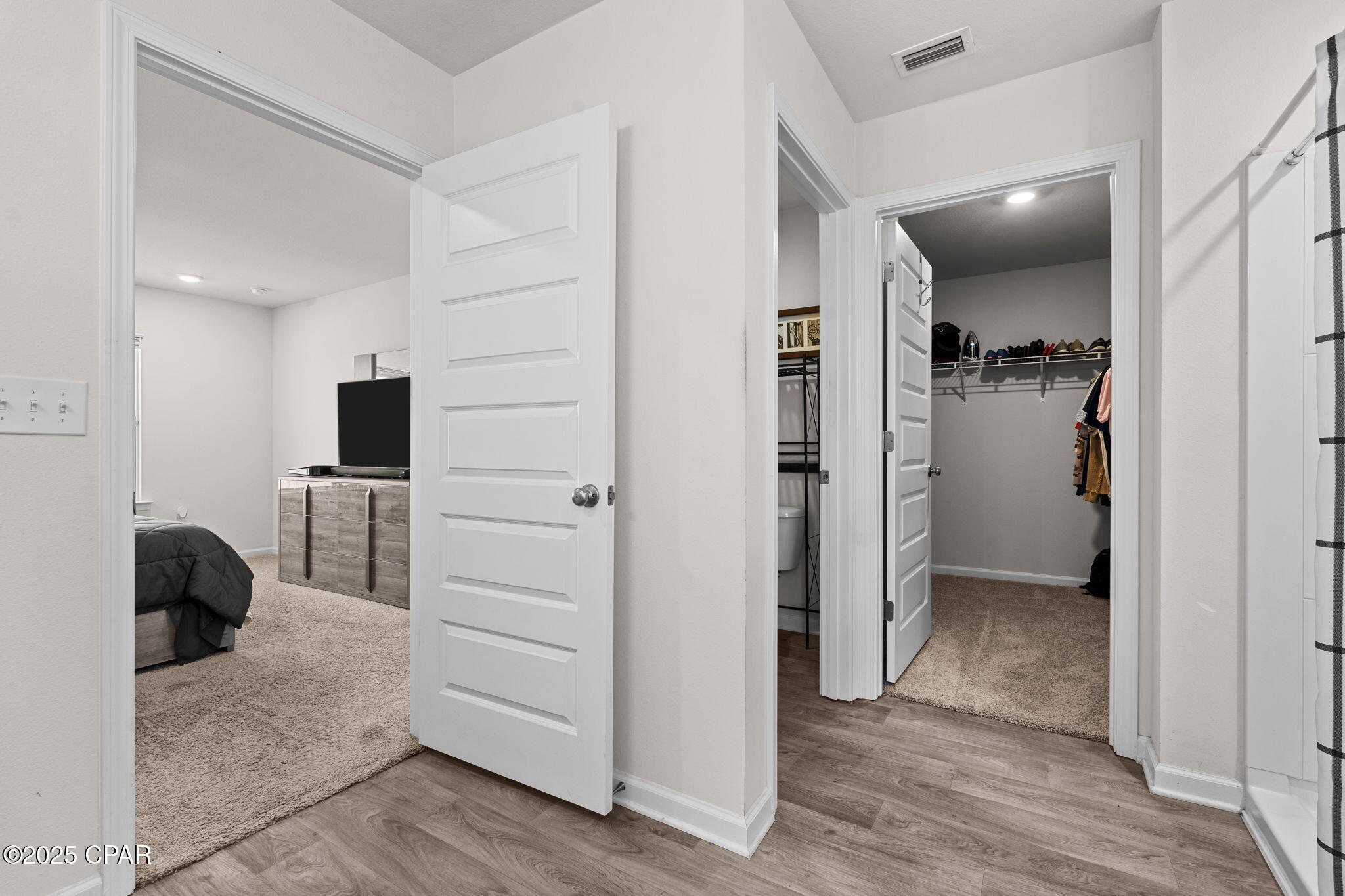 4073 Brighton Boulevard