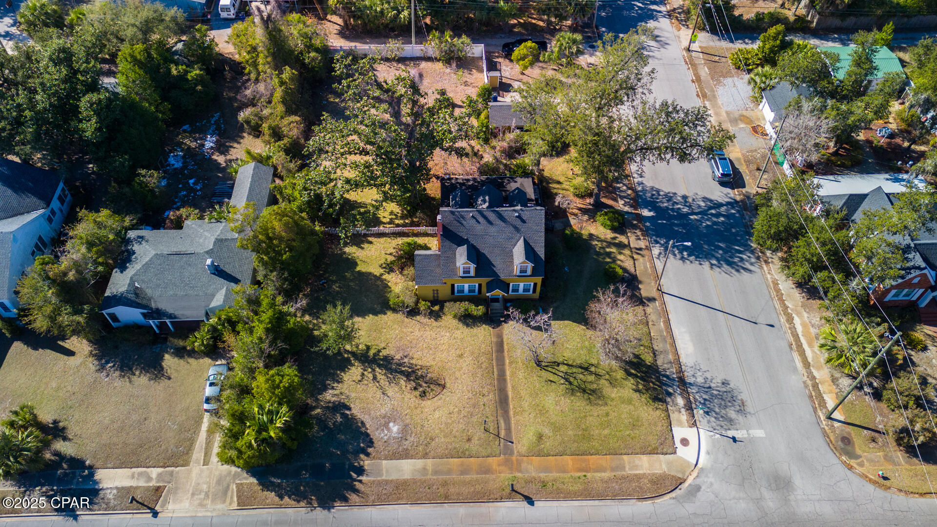 119 N Cove Boulevard