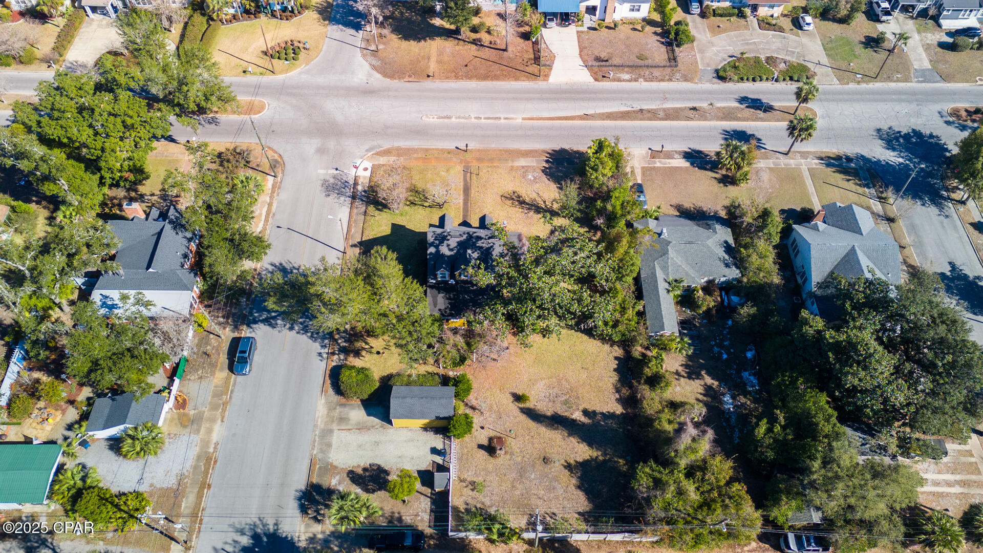 119 N Cove Boulevard