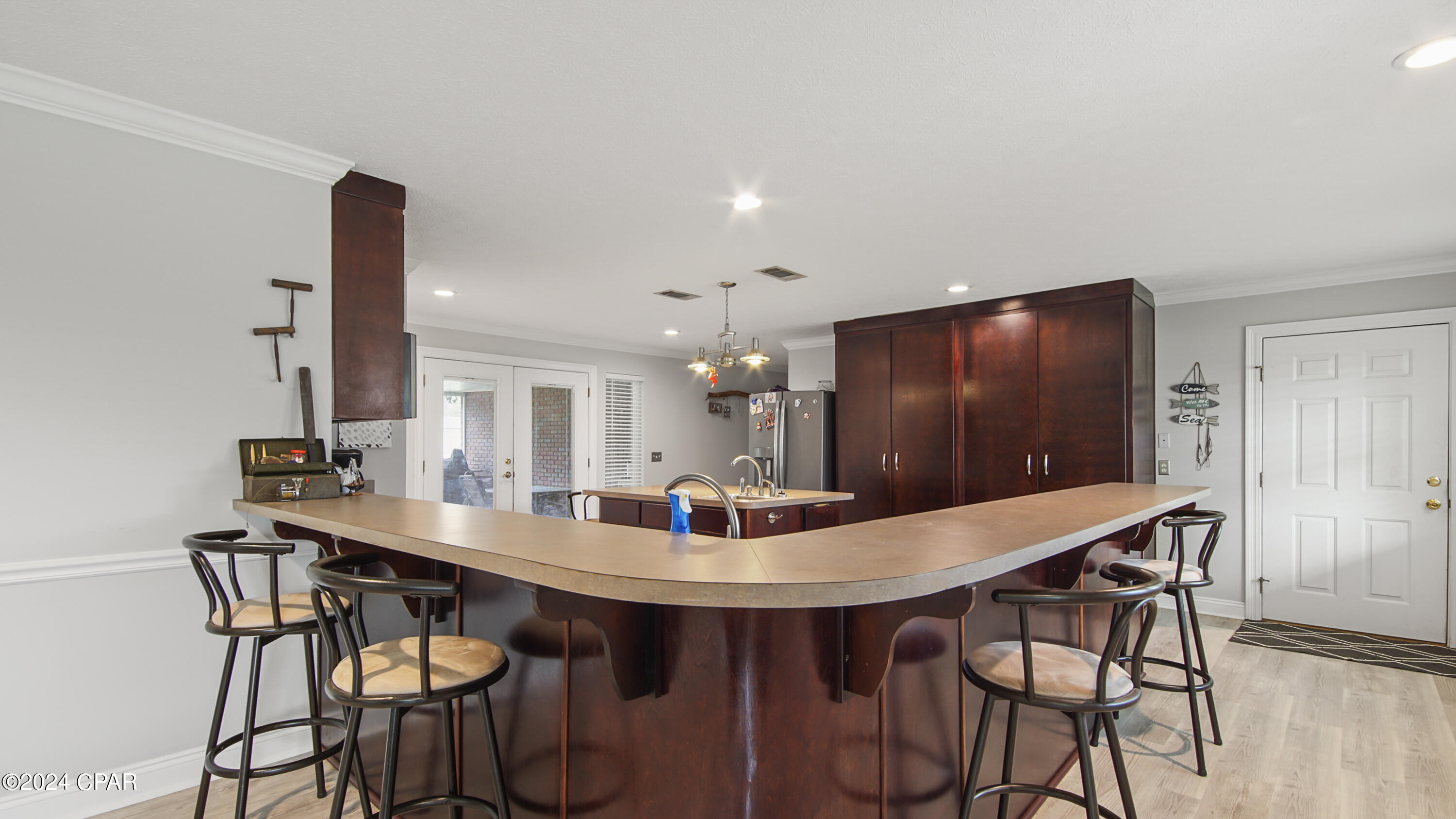 926 Lee Court