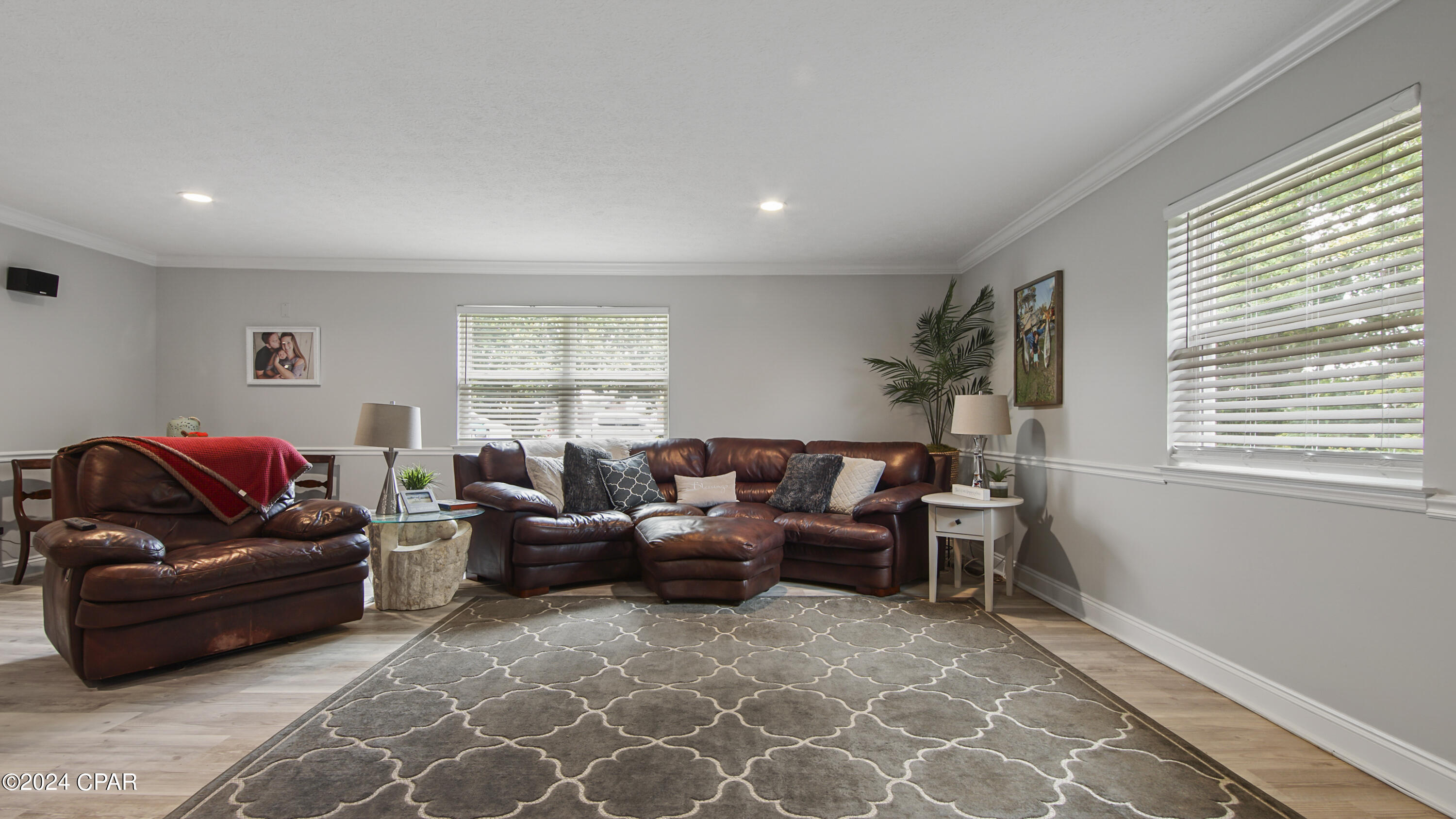 926 Lee Court