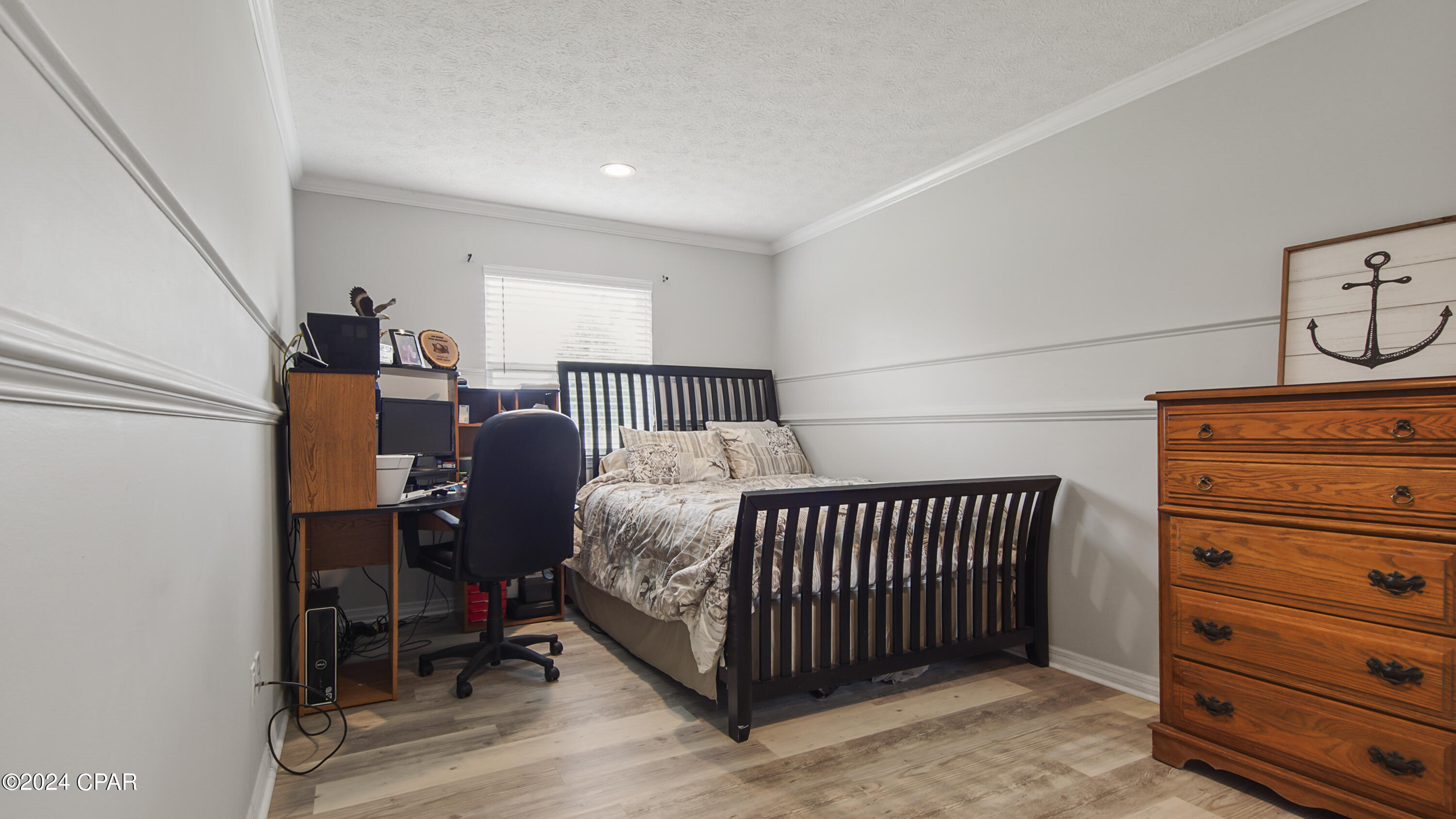 926 Lee Court
